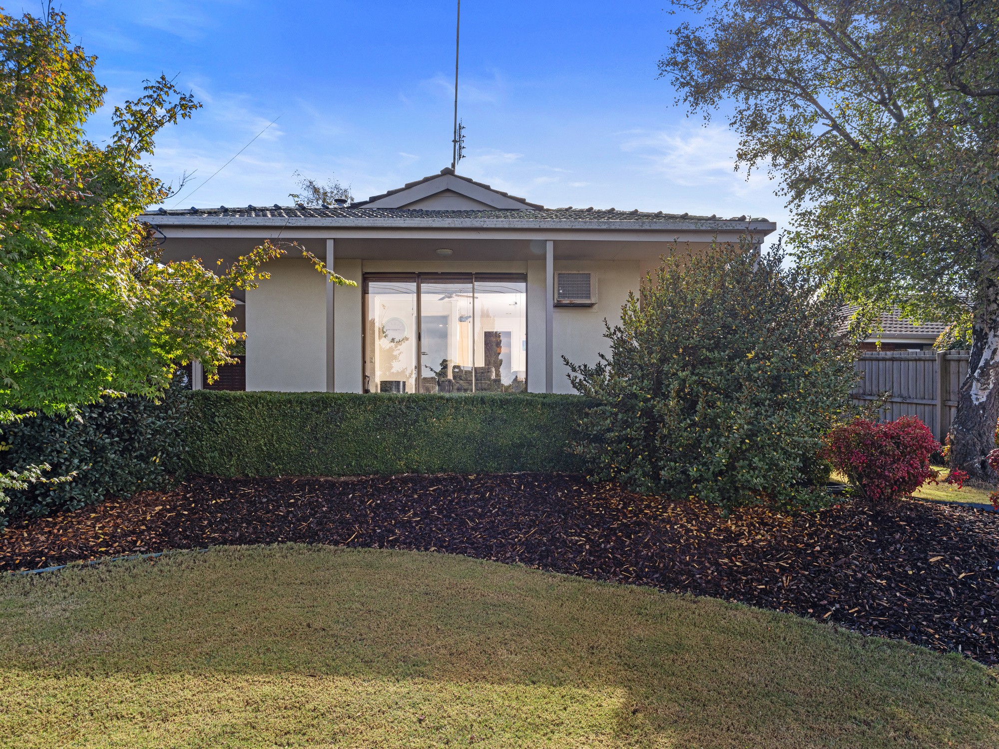 12 Valley View Crescent, Leongatha, VIC 3953
