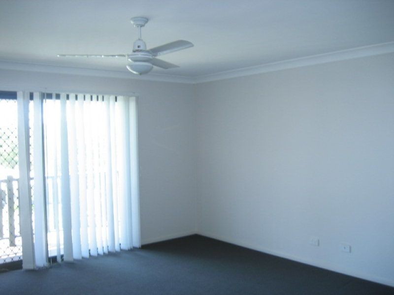 6 Heuer Close, Goodna, QLD 4300