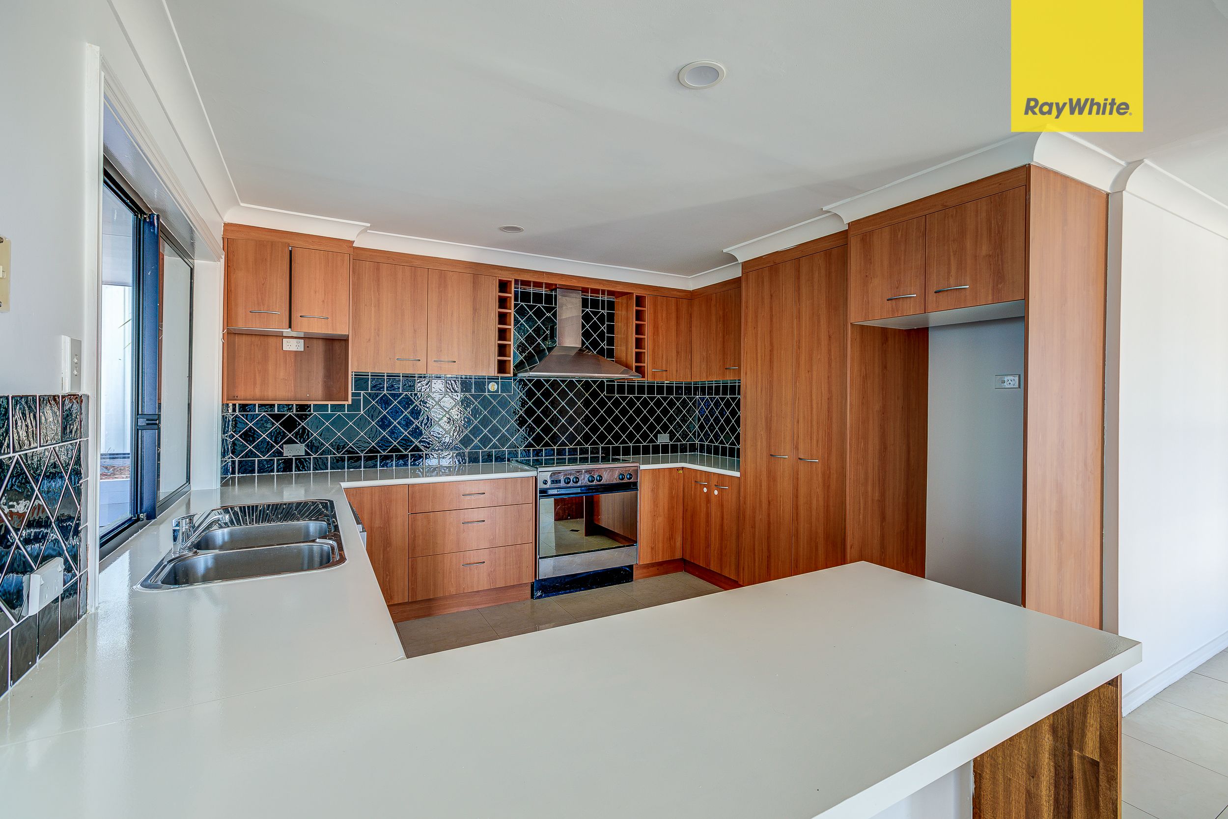 9 Antlia Street, Regents Park, QLD 4118