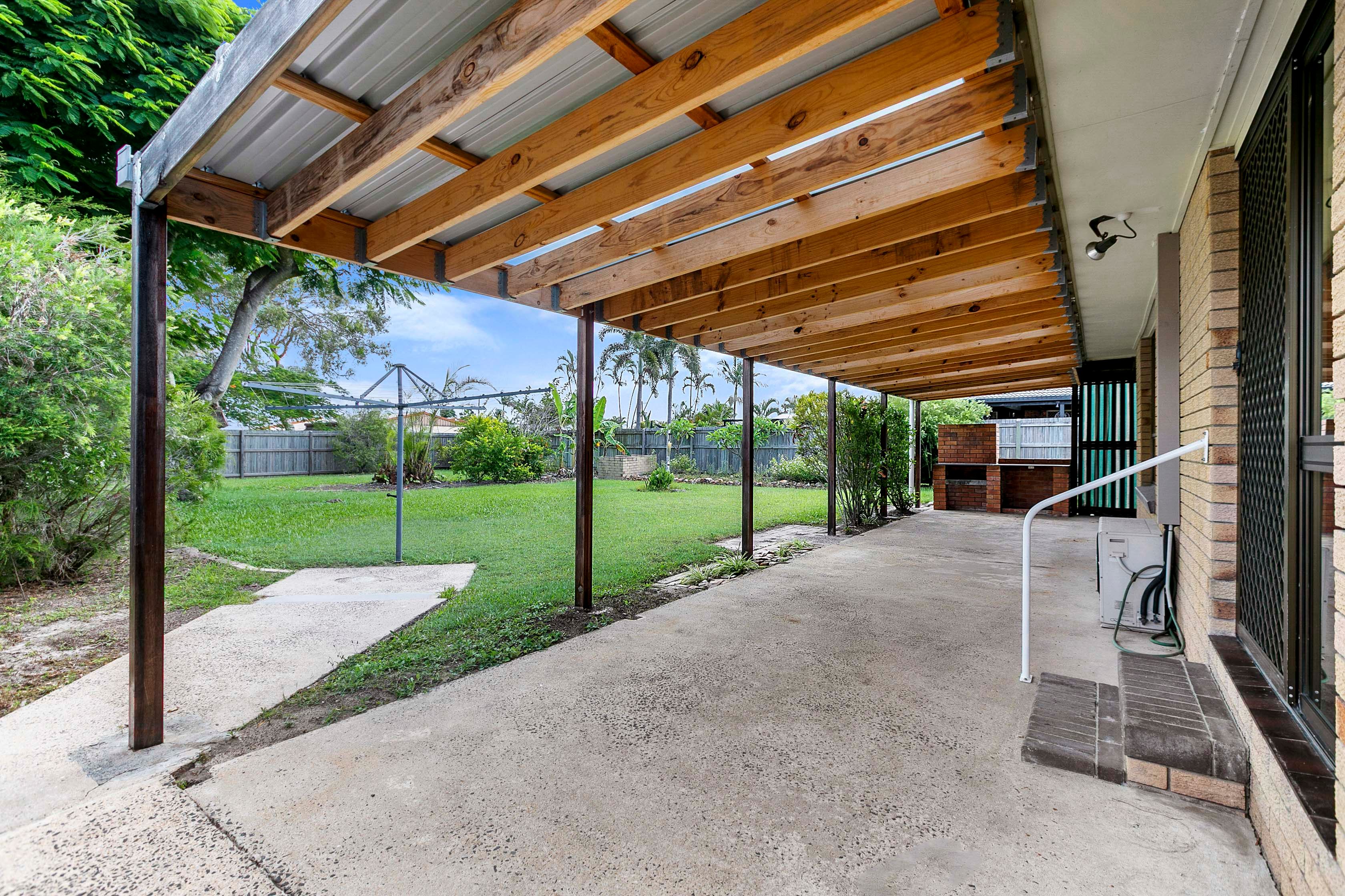 61 Oleander Avenue, Kawungan, QLD 4655