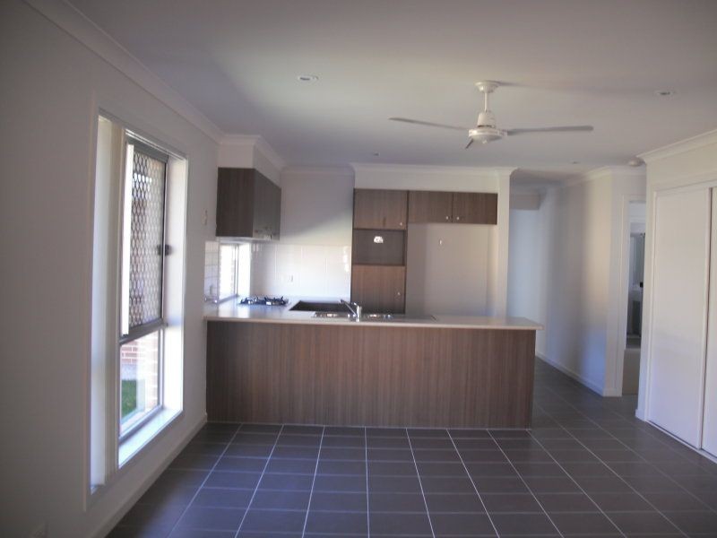 11 Windamere Street, Warner, QLD 4500