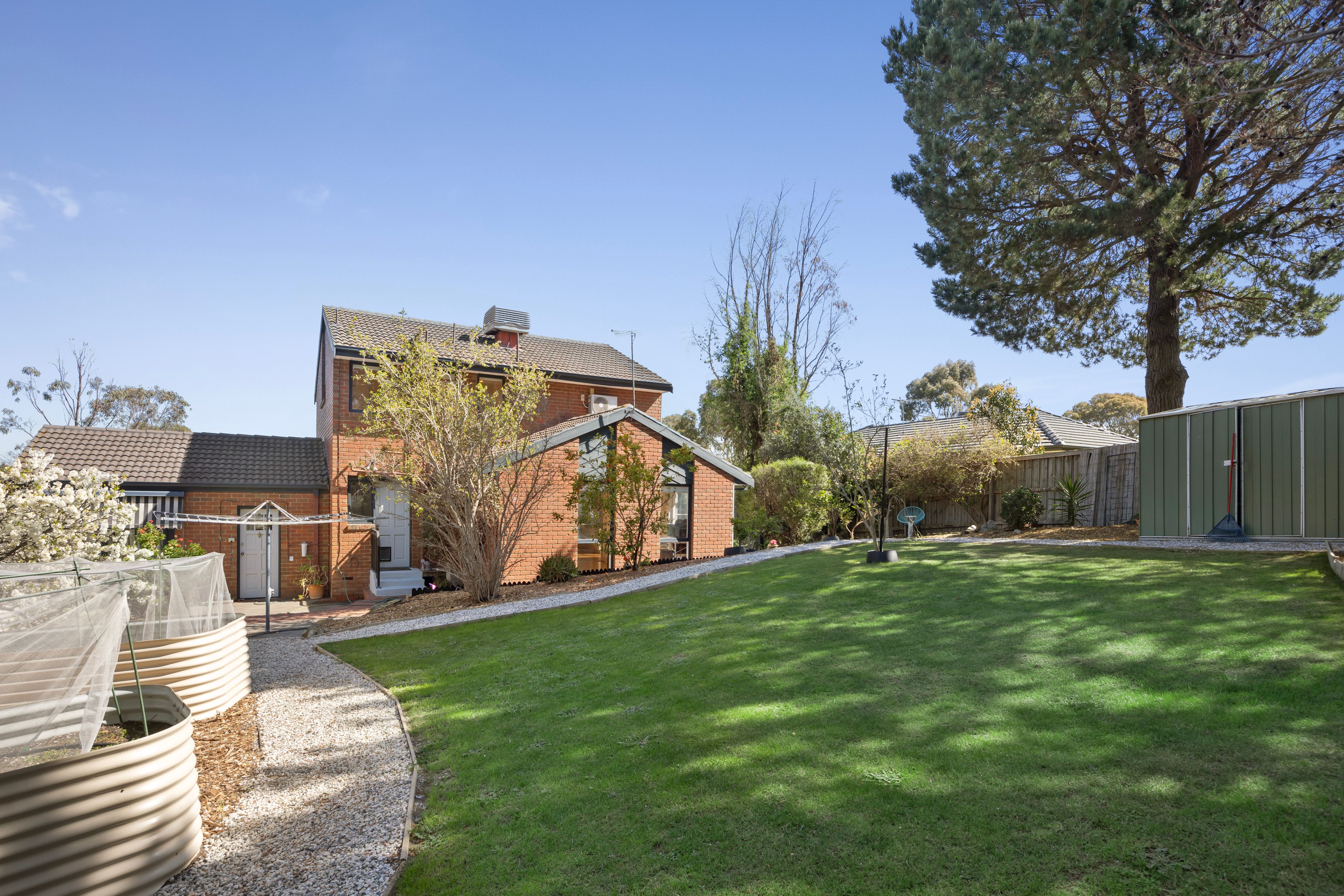 2 Tennyson Court — photo 17 of 21
