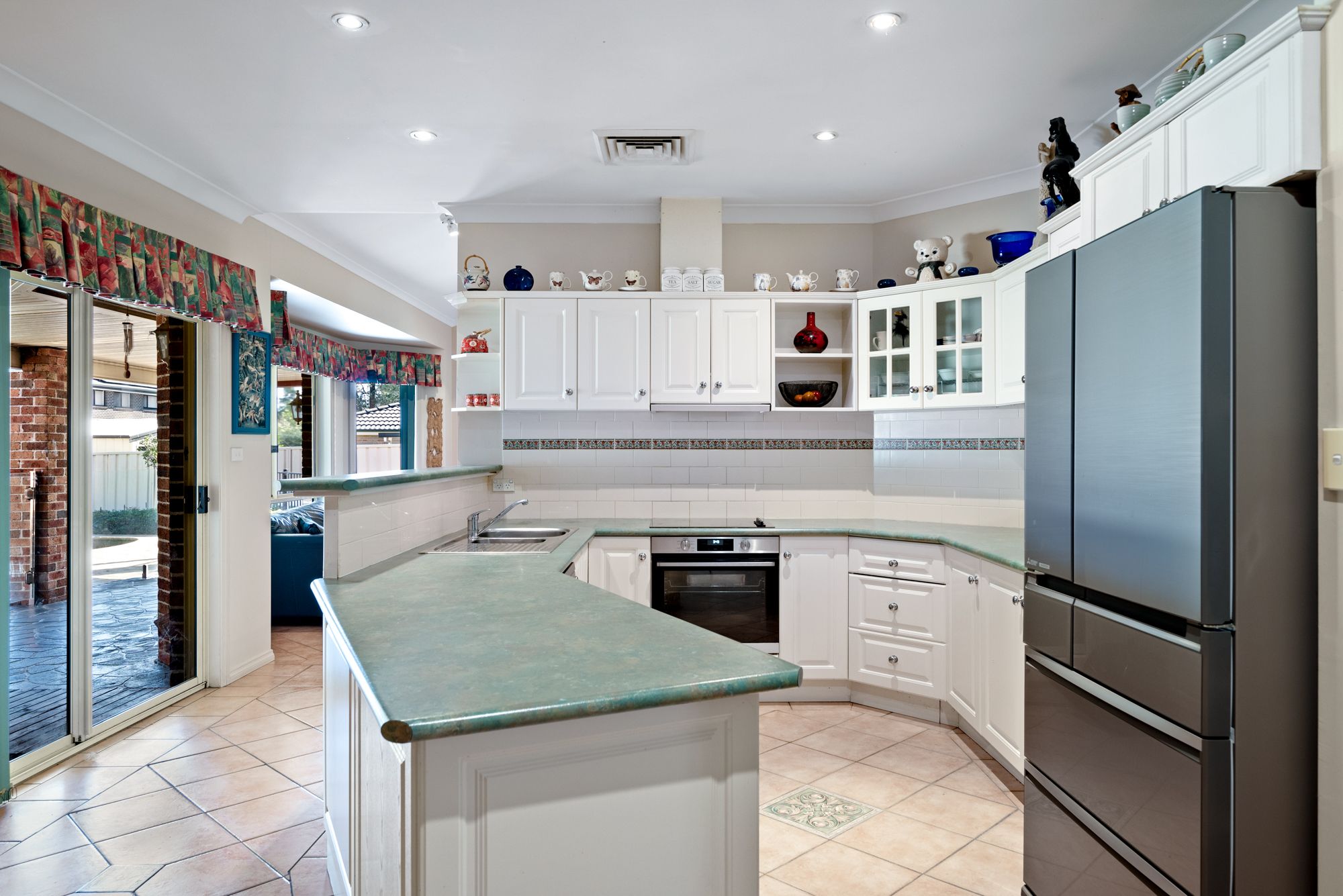 33 Jason Avenue, South Penrith, NSW 2750