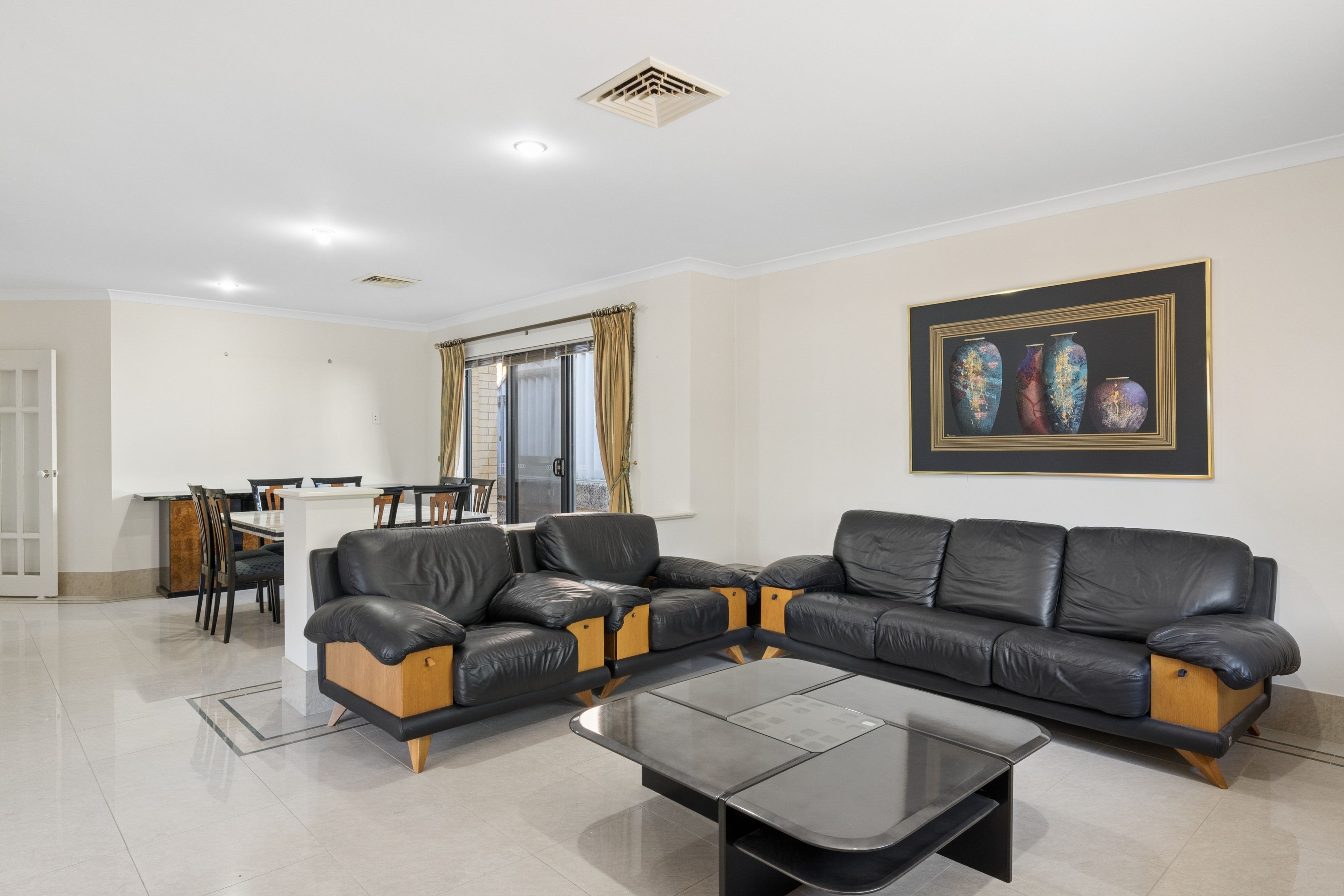 57 Mofflyn Circle — photo 7 of 30