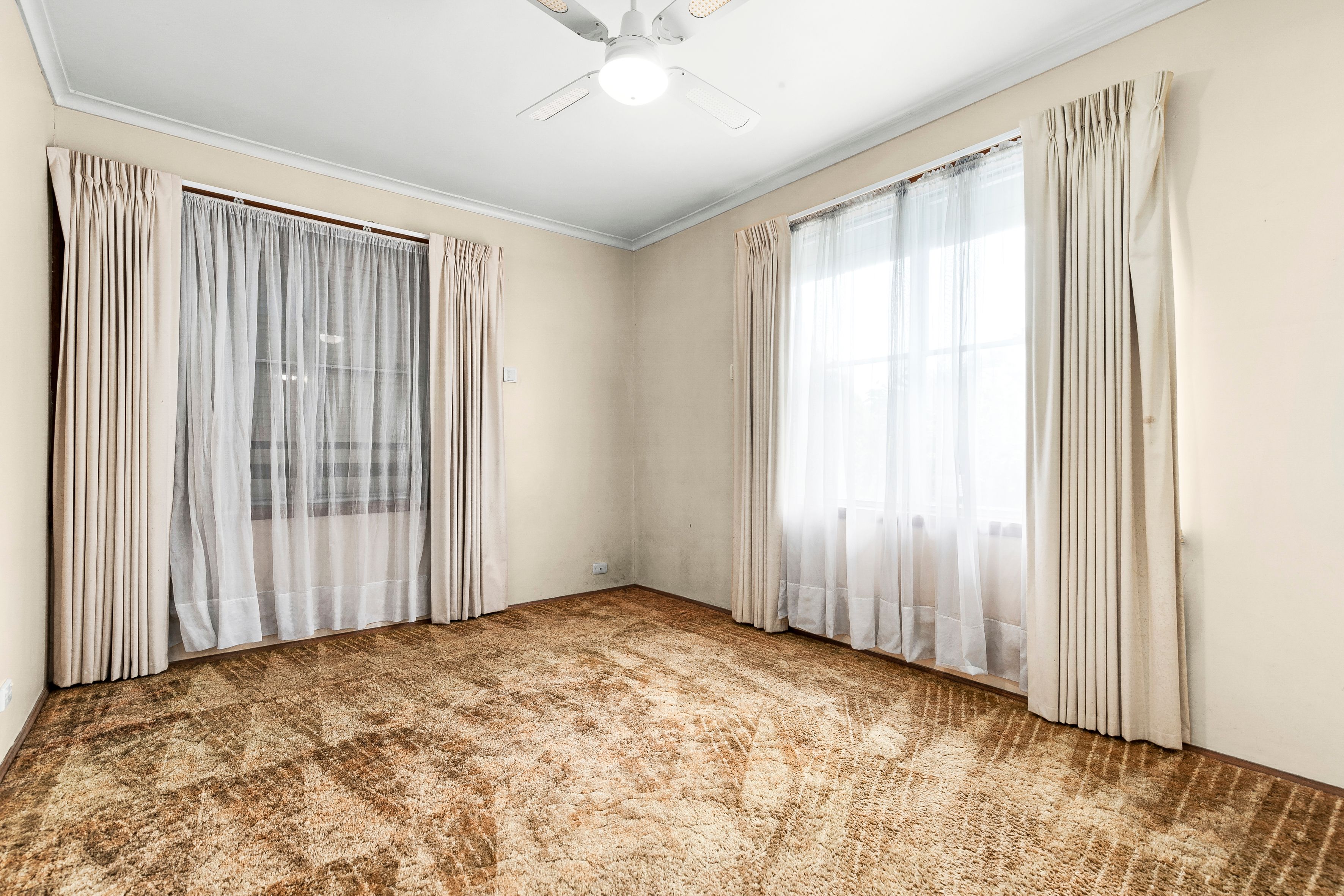 46 Hepburn Street — photo 7 of 17