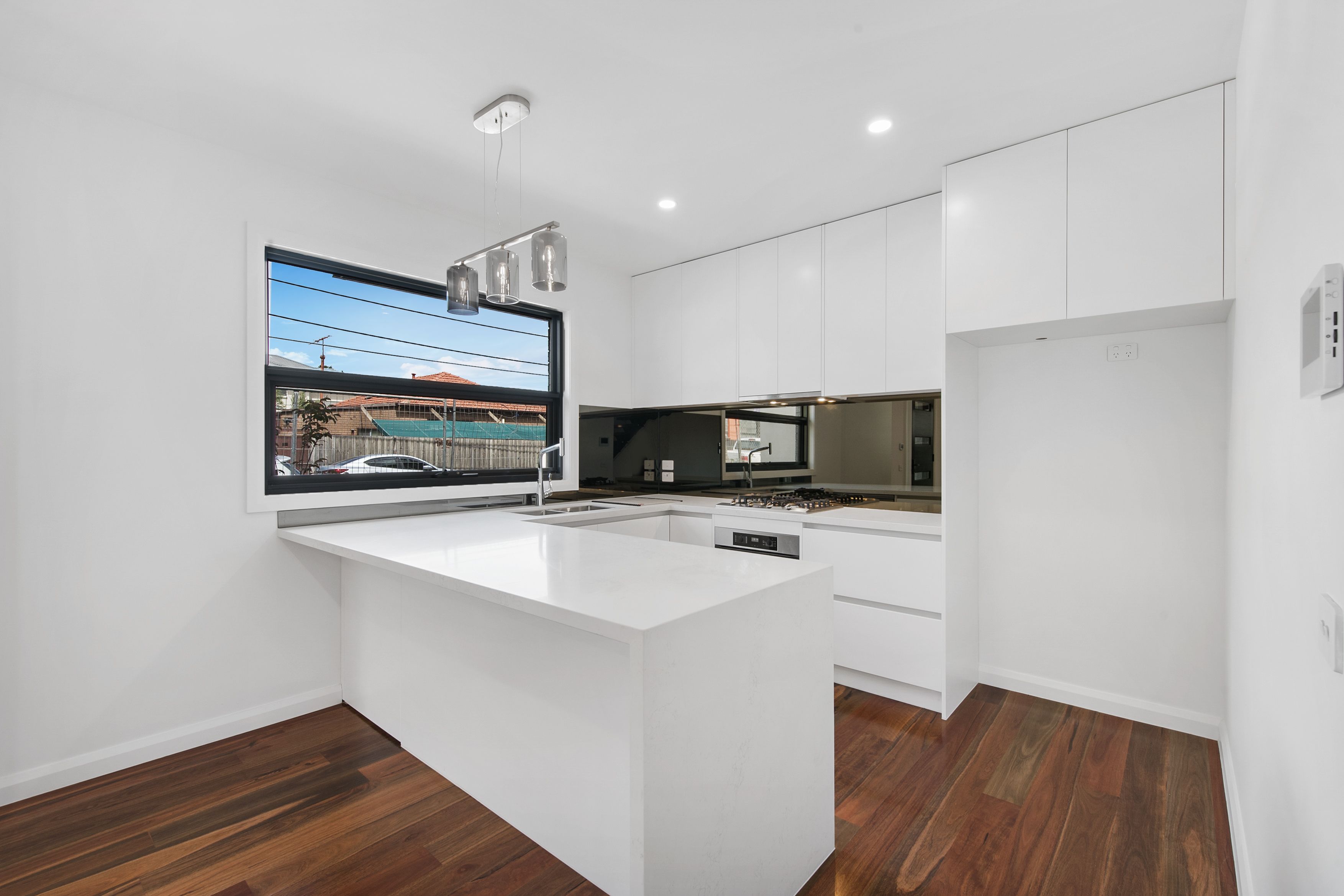 1/33 Lawson Street, Essendon, VIC 3040