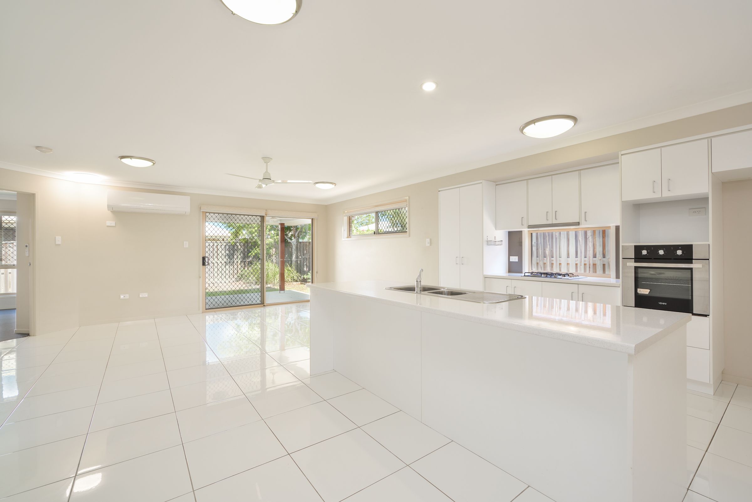 9 Valhalla Street, Clinton, QLD 4680