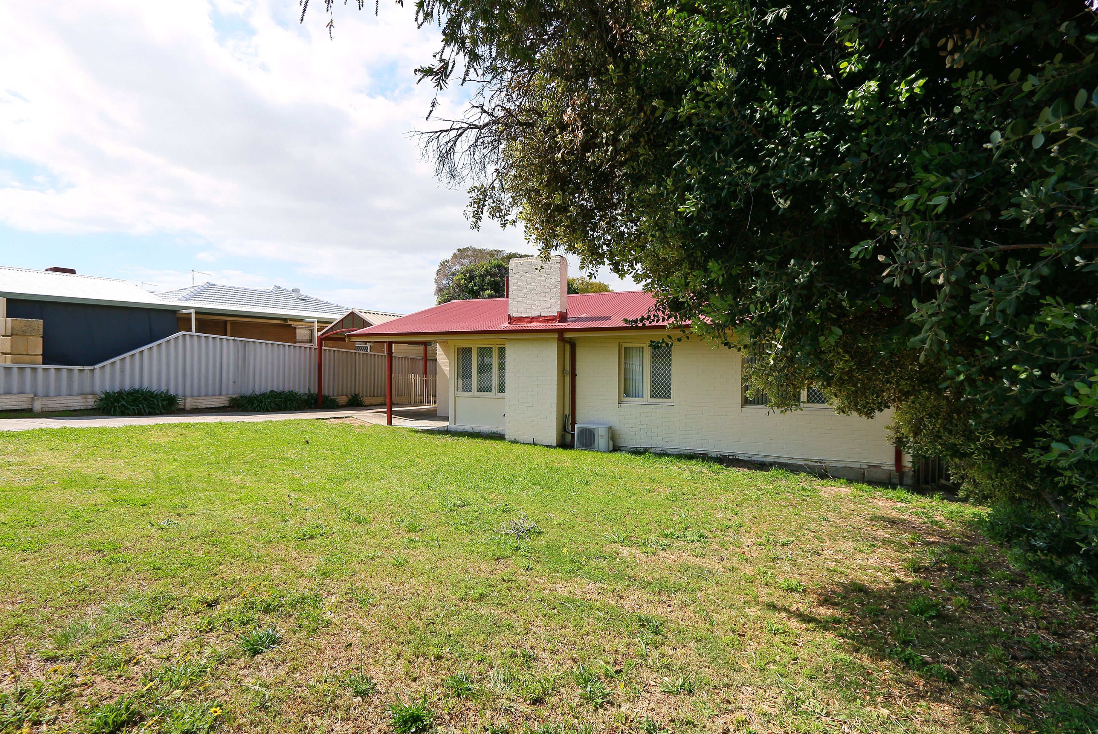24 Friar John Way, Coolbellup, WA 6163