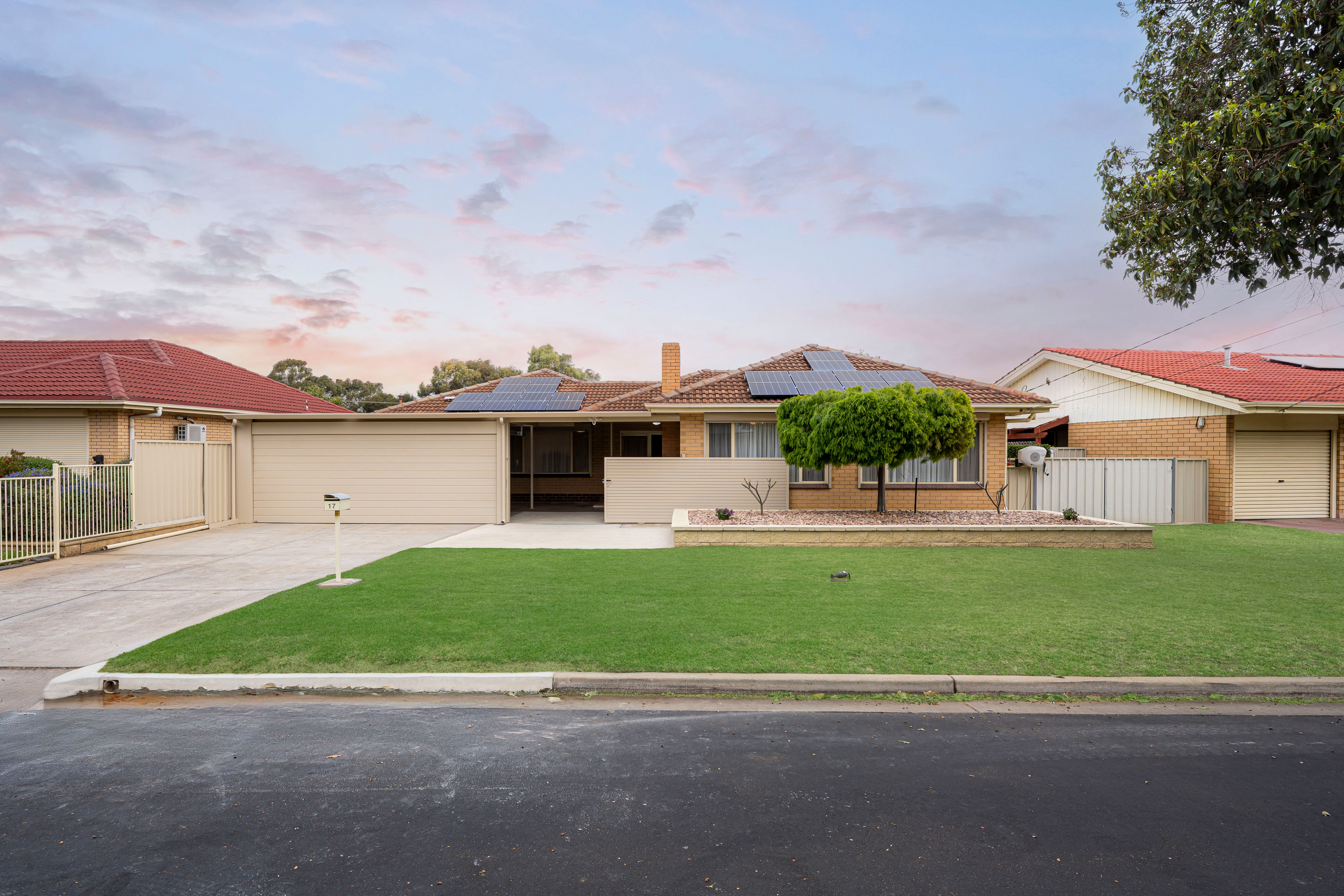 17 Arabian Avenue , West Beach SA 5024