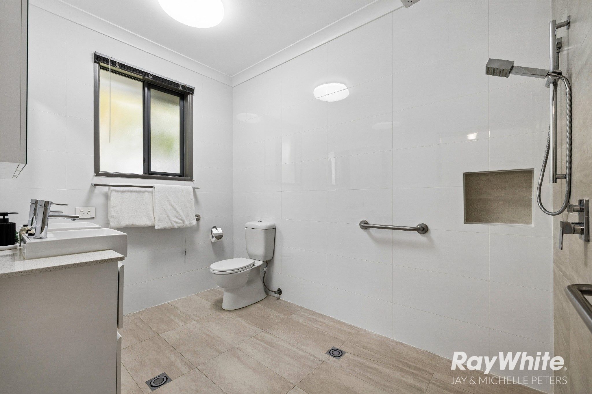 50 Apollo Street — photo 18 of 29