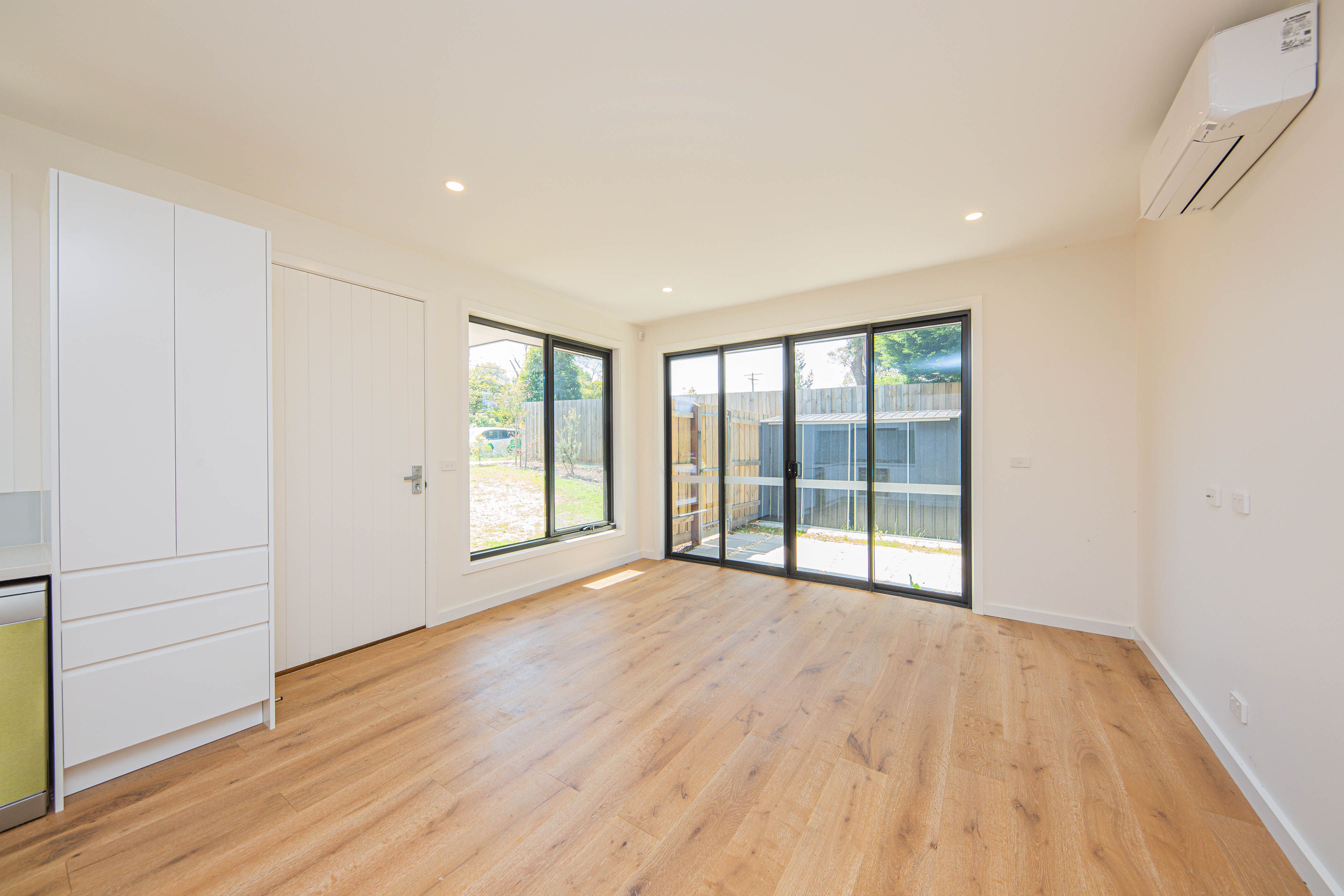 1/37 Anne Road, Knoxfield, VIC 3180