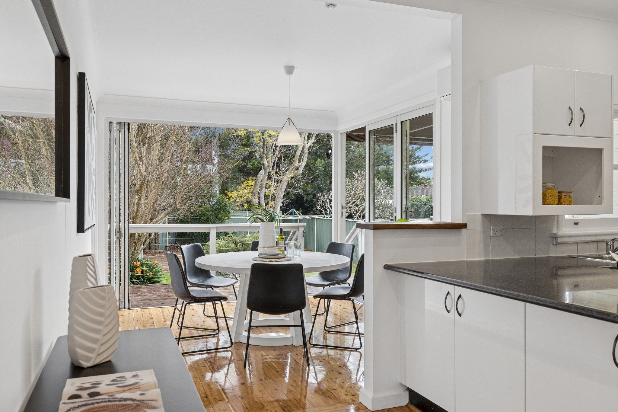 11 Reid Avenue — photo 14 of 30