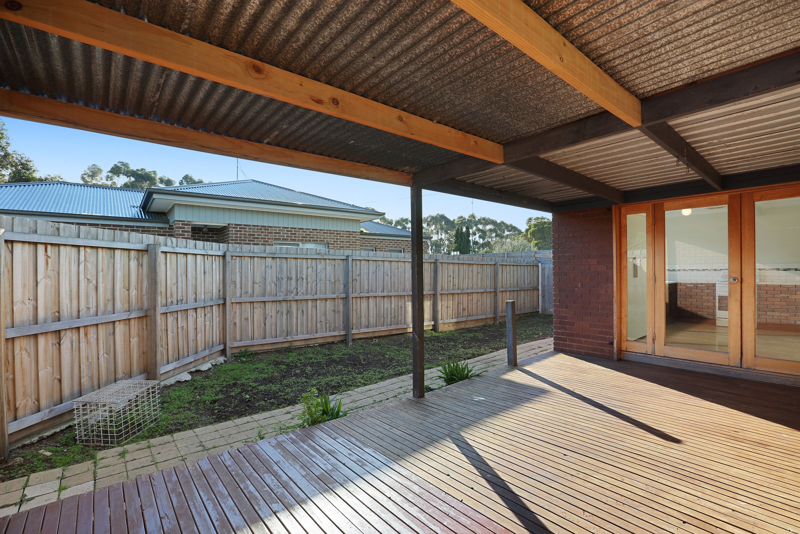 1/70 Smeaton Close — photo 9 of 11