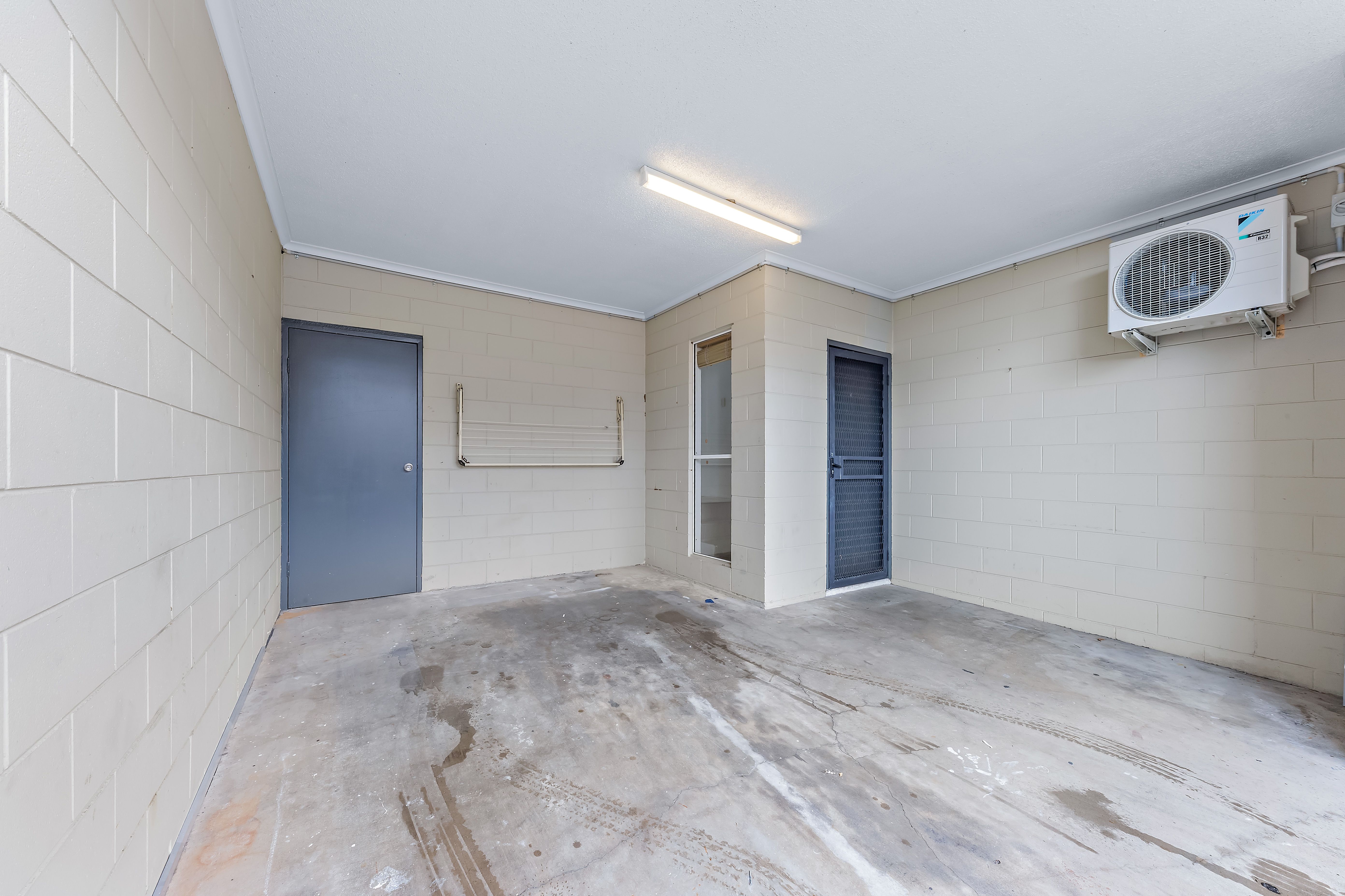 70/3 Eshelby Drive — photo 12 of 13