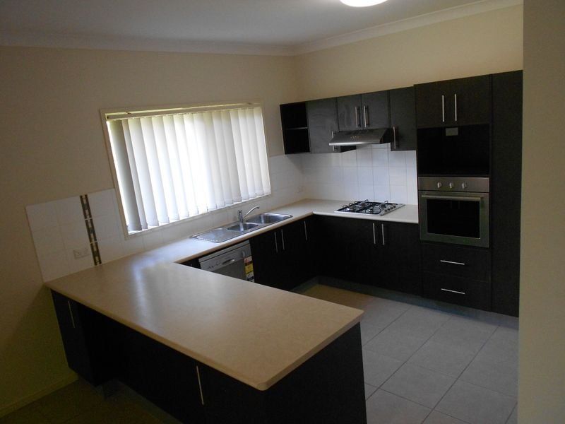 4 versace avenue bray park qld