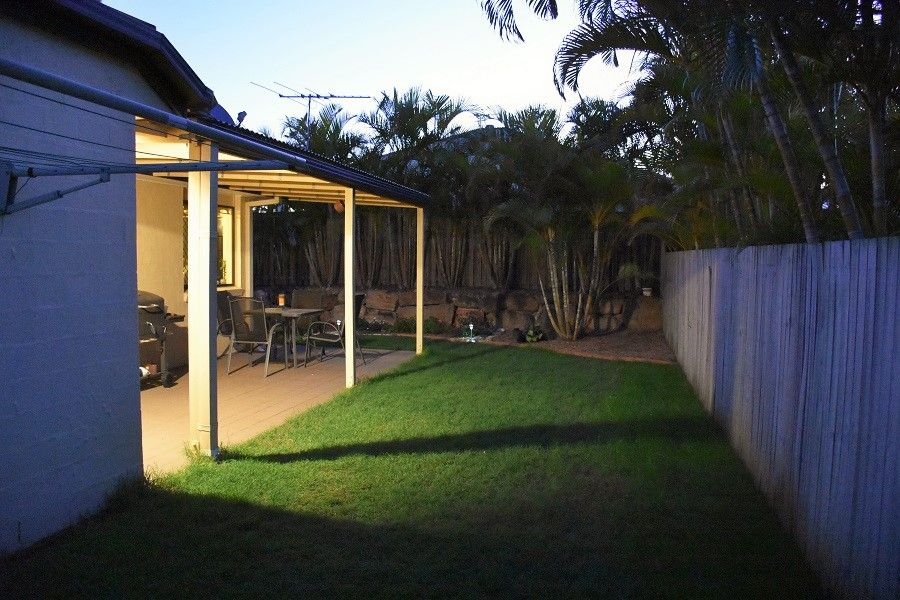 8 Hamilton Close, Forest Lake, QLD 4078