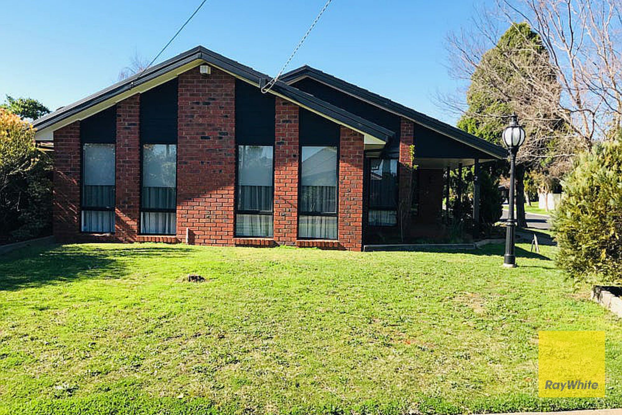 2 Canonbury Circle, Seabrook, VIC 3028