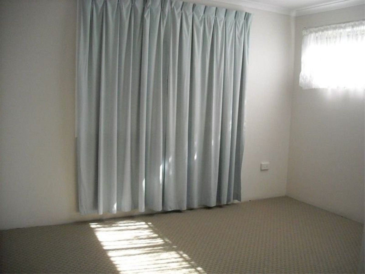 870 Oxley Road, Oxley, QLD 4075