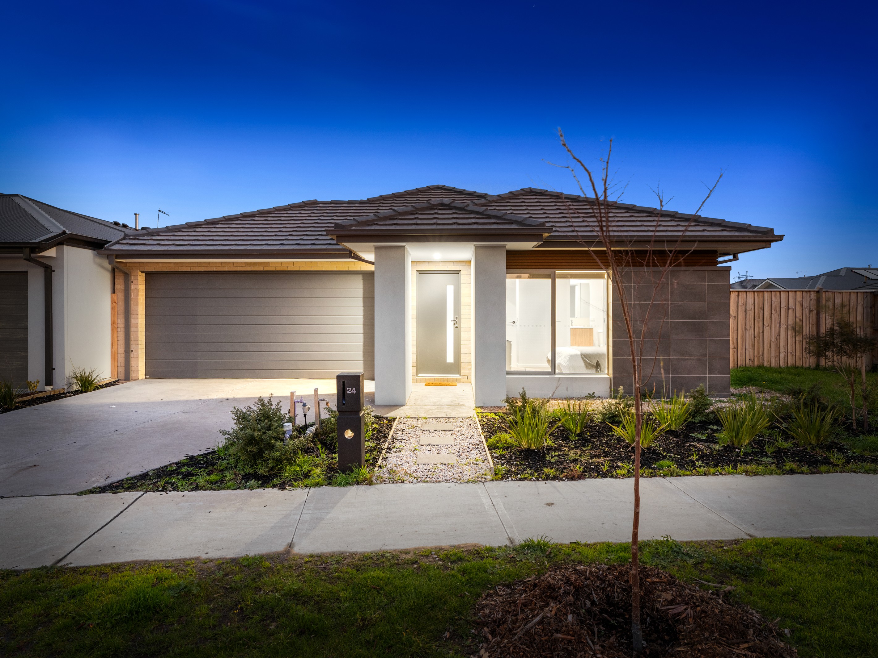 24 Boboli Avenue, Clyde North, VIC 3978