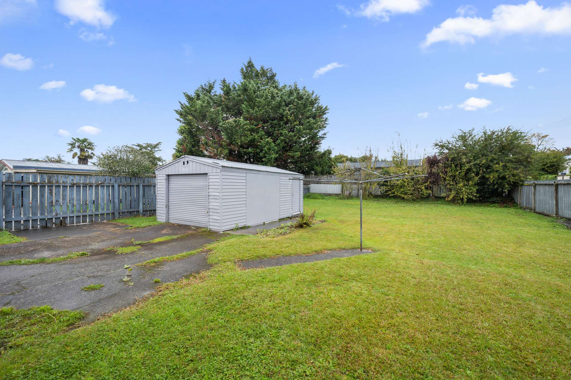 242 Sunset Road photo 11