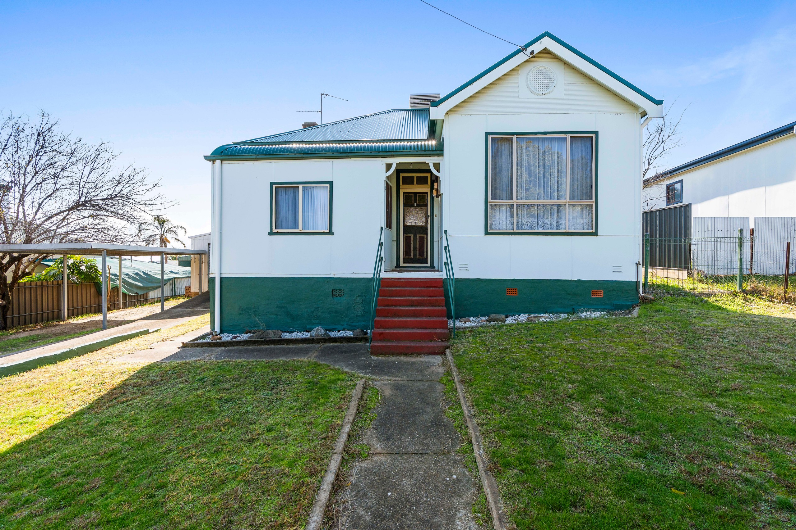 52 George Street, Junee, NSW 2663