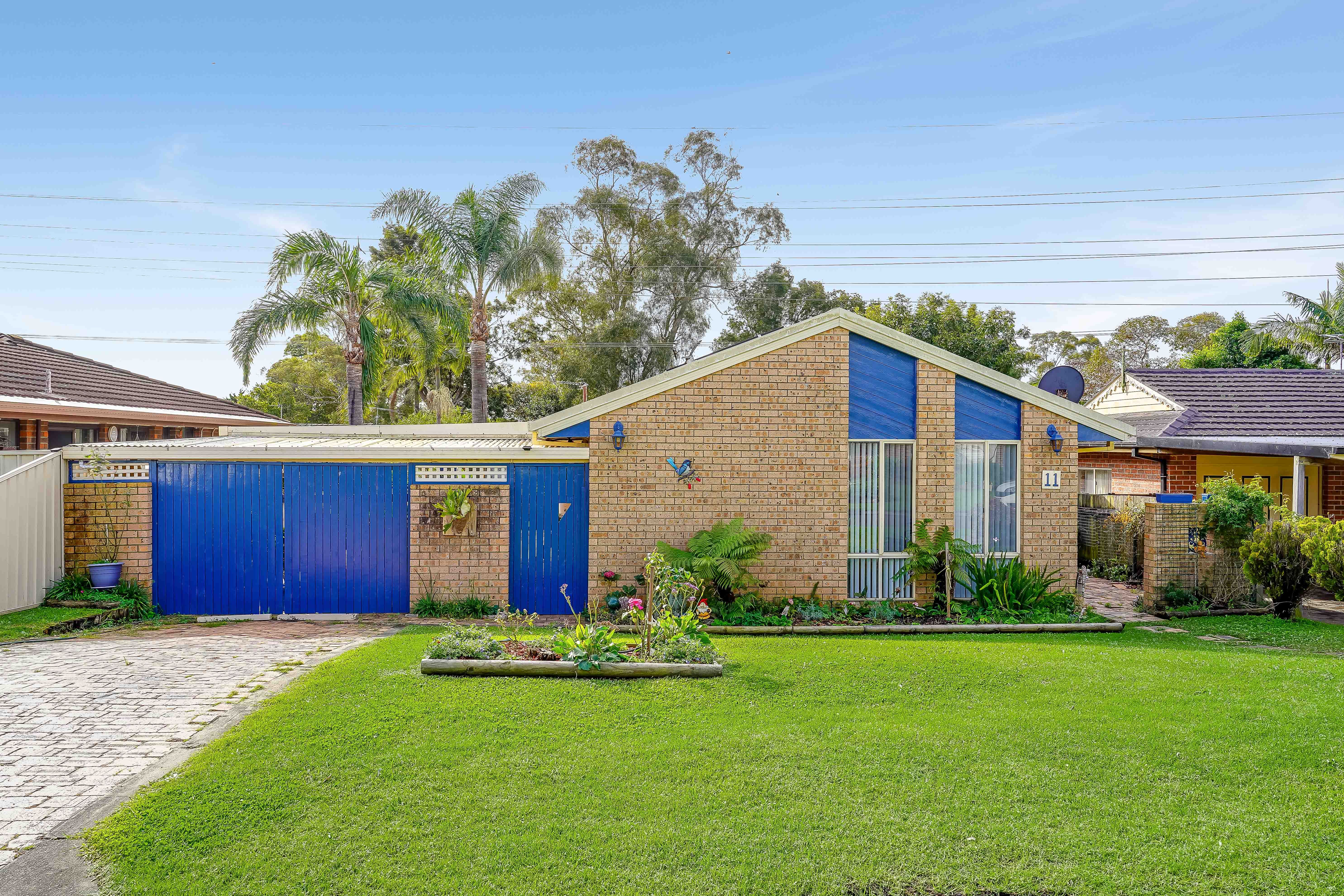 11 Smith Avenue, Albion Park NSW 2527