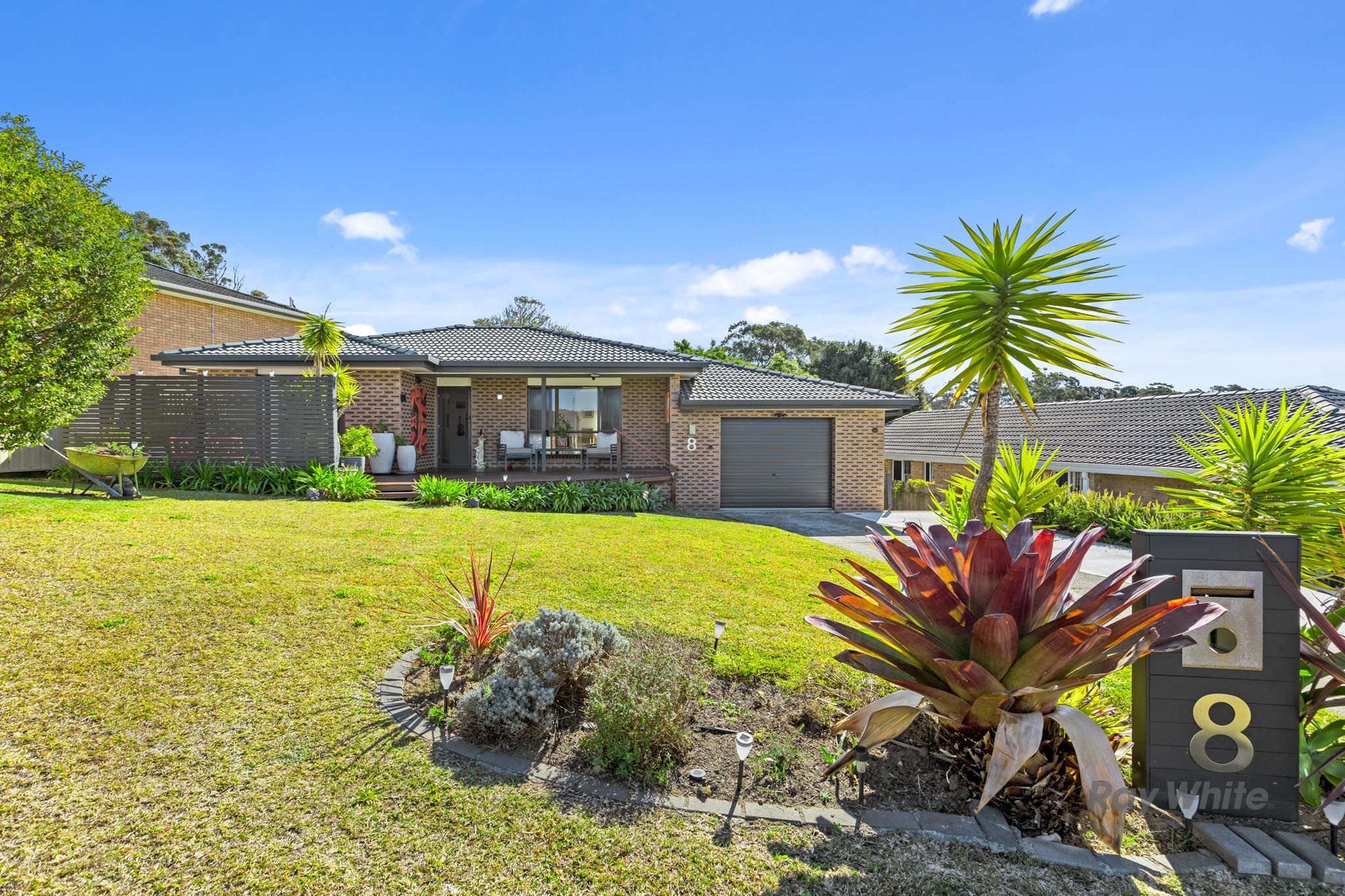 8 Wills Crescent — photo from Ray White Batemans Bay
