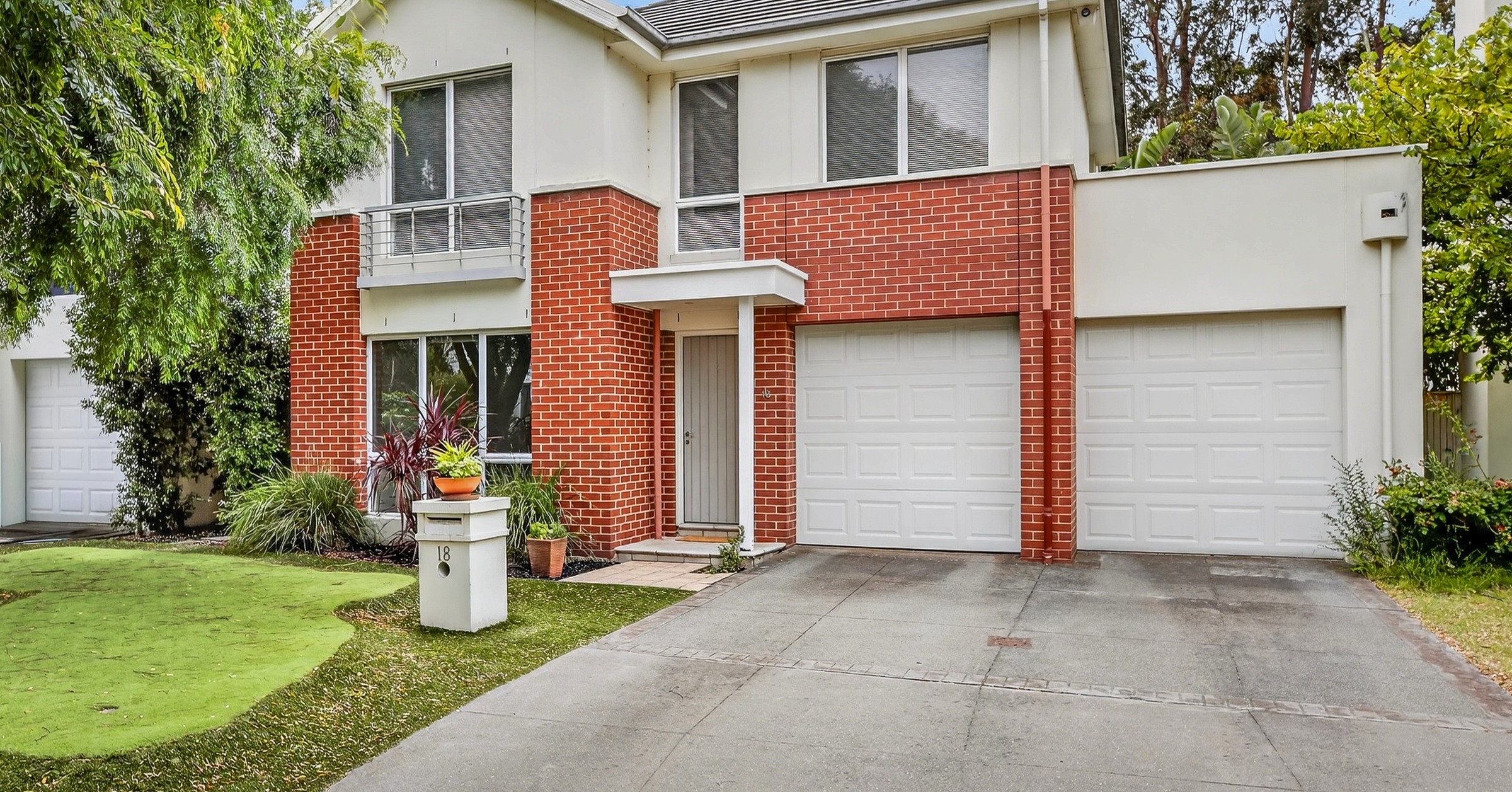 18 Royal Troon Avenue, Heatherton, VIC 3202 - House for Rent - Ray ...