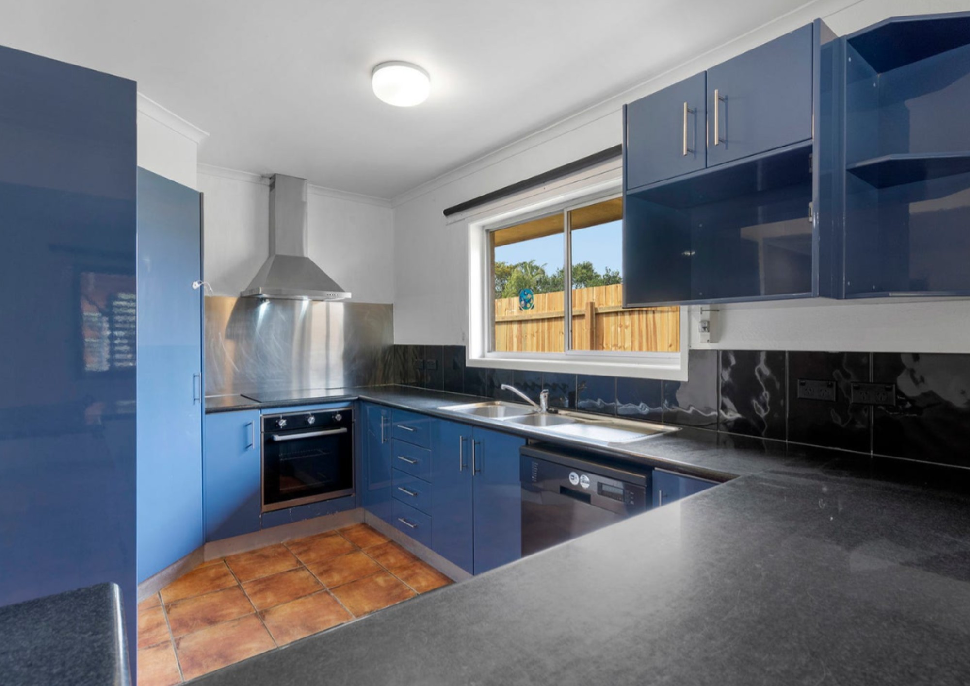 7 Coolcrest Street, Daisy Hill, QLD 4127