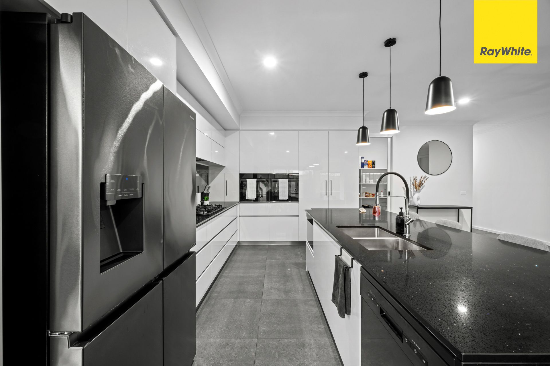 14 Roy Street — photo 7 of 22