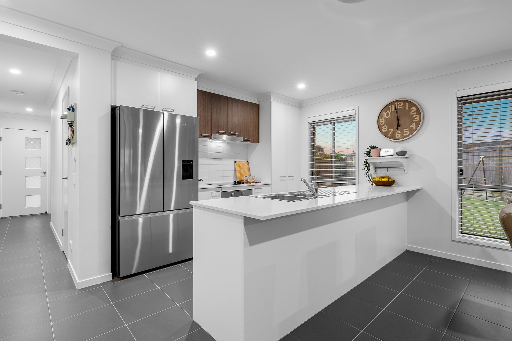 9 Seabright Circuit, Jacobs Well, QLD 4208