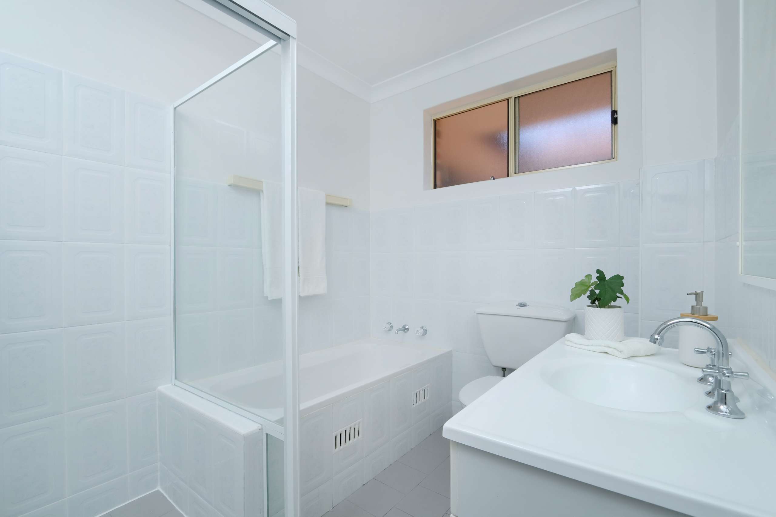 11/34 Carrington Avenue, Hurstville, NSW 2220