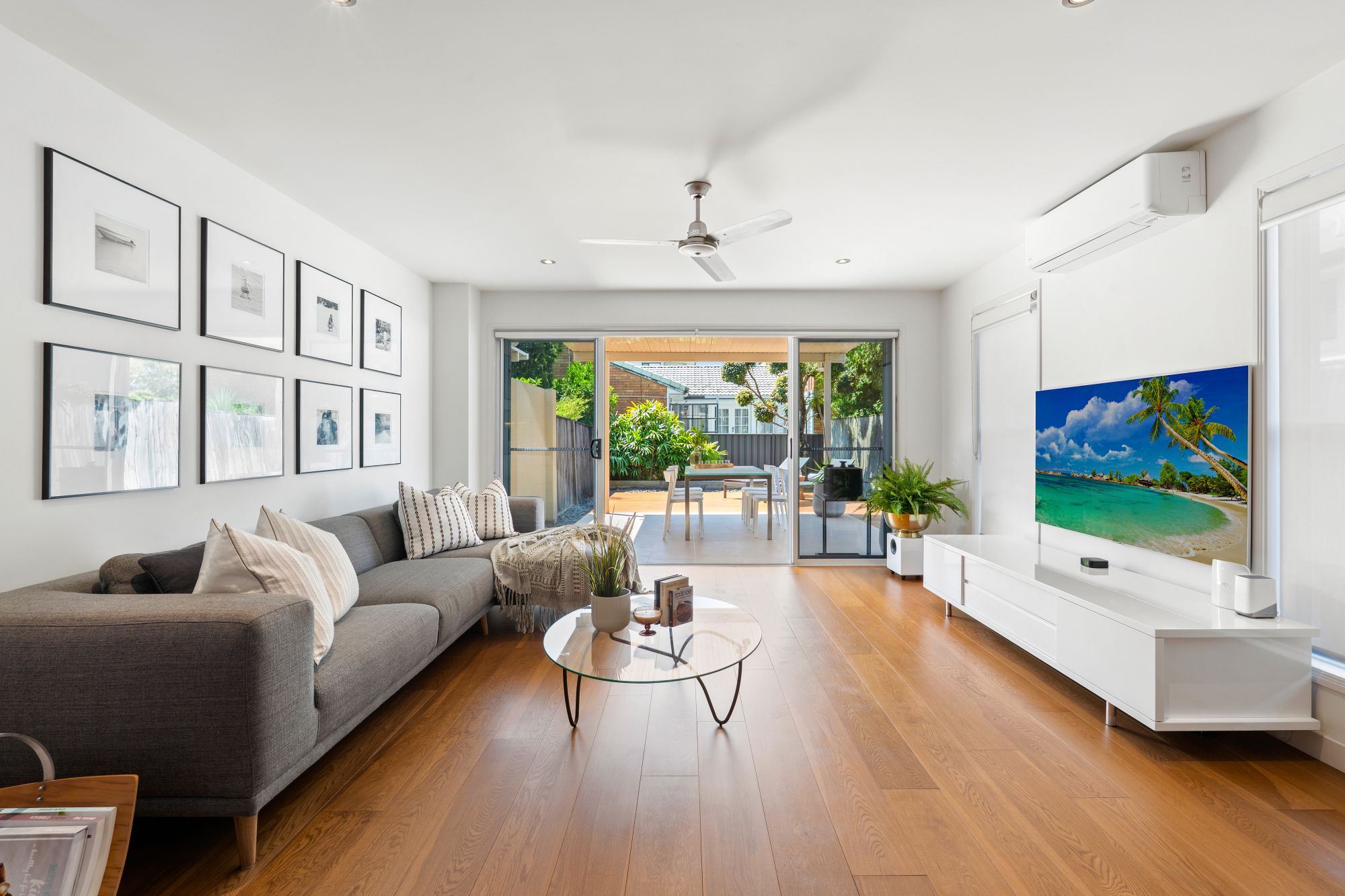 2/5 Ashton Street, Labrador, QLD 4215