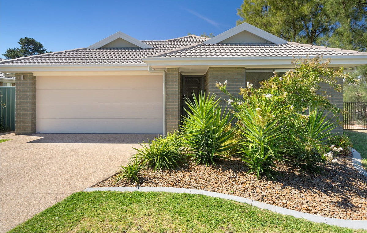 17 Par Street, Glenroy, NSW 2640 House for Sale Ray White Albury