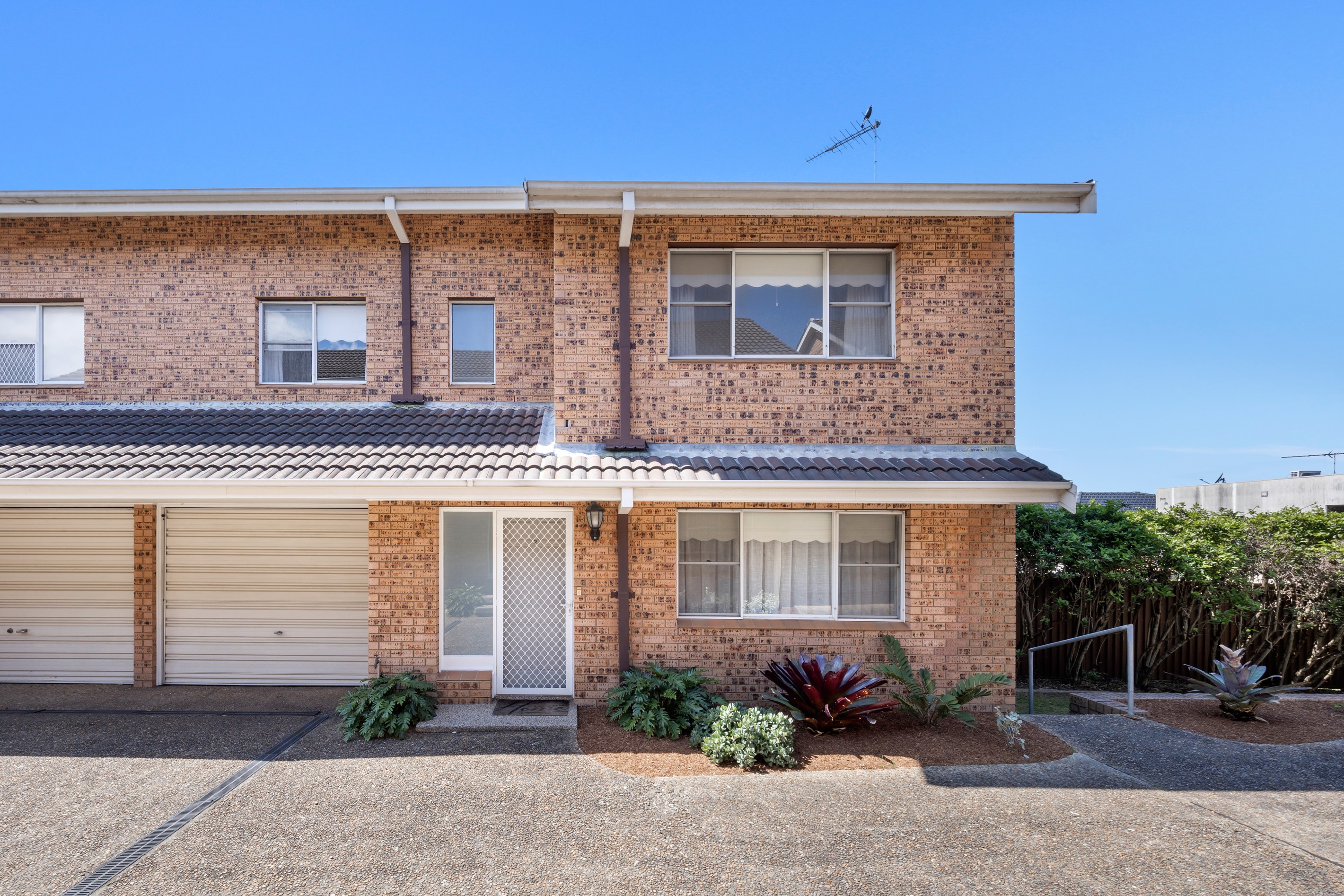 2/8 Joffre Street, South Hurstville, NSW 2221