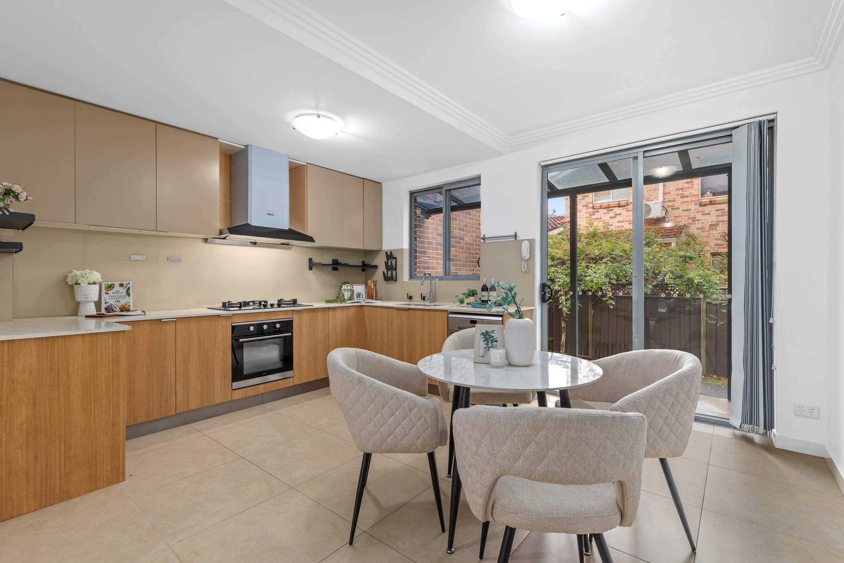 13/2A William Street, South Hurstville, NSW 2221