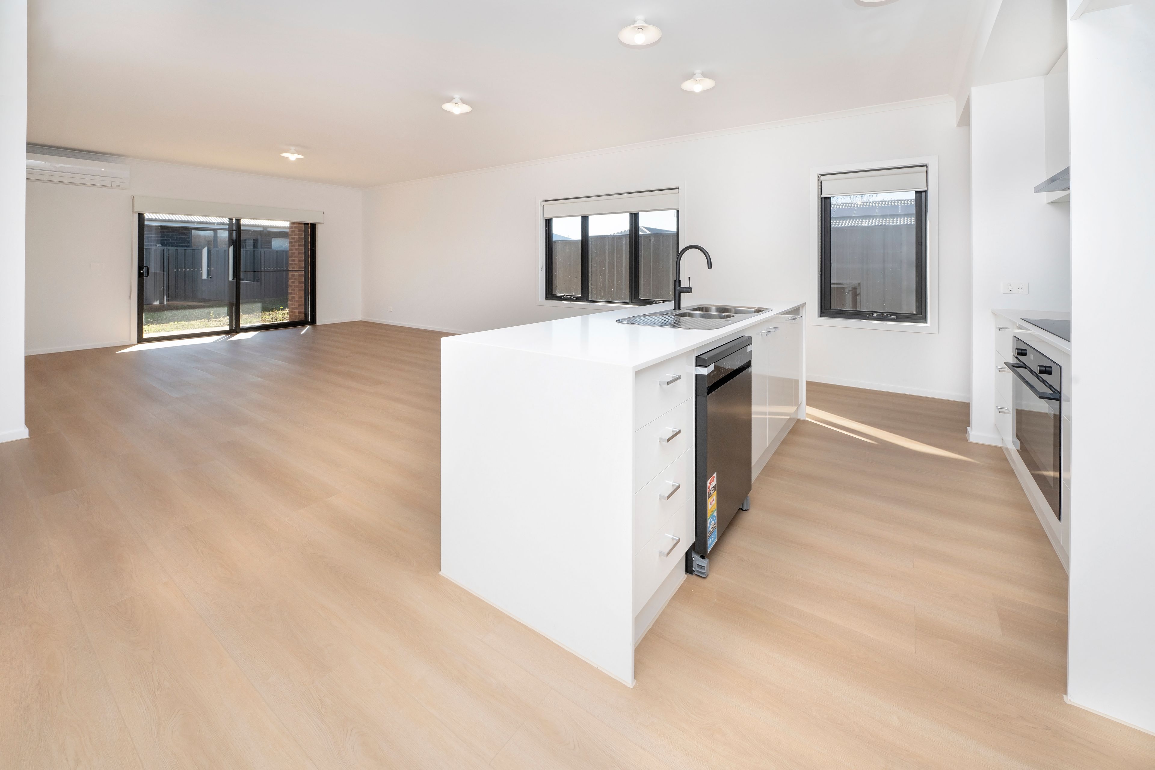 12 Stringybark Drive — photo 9 of 20