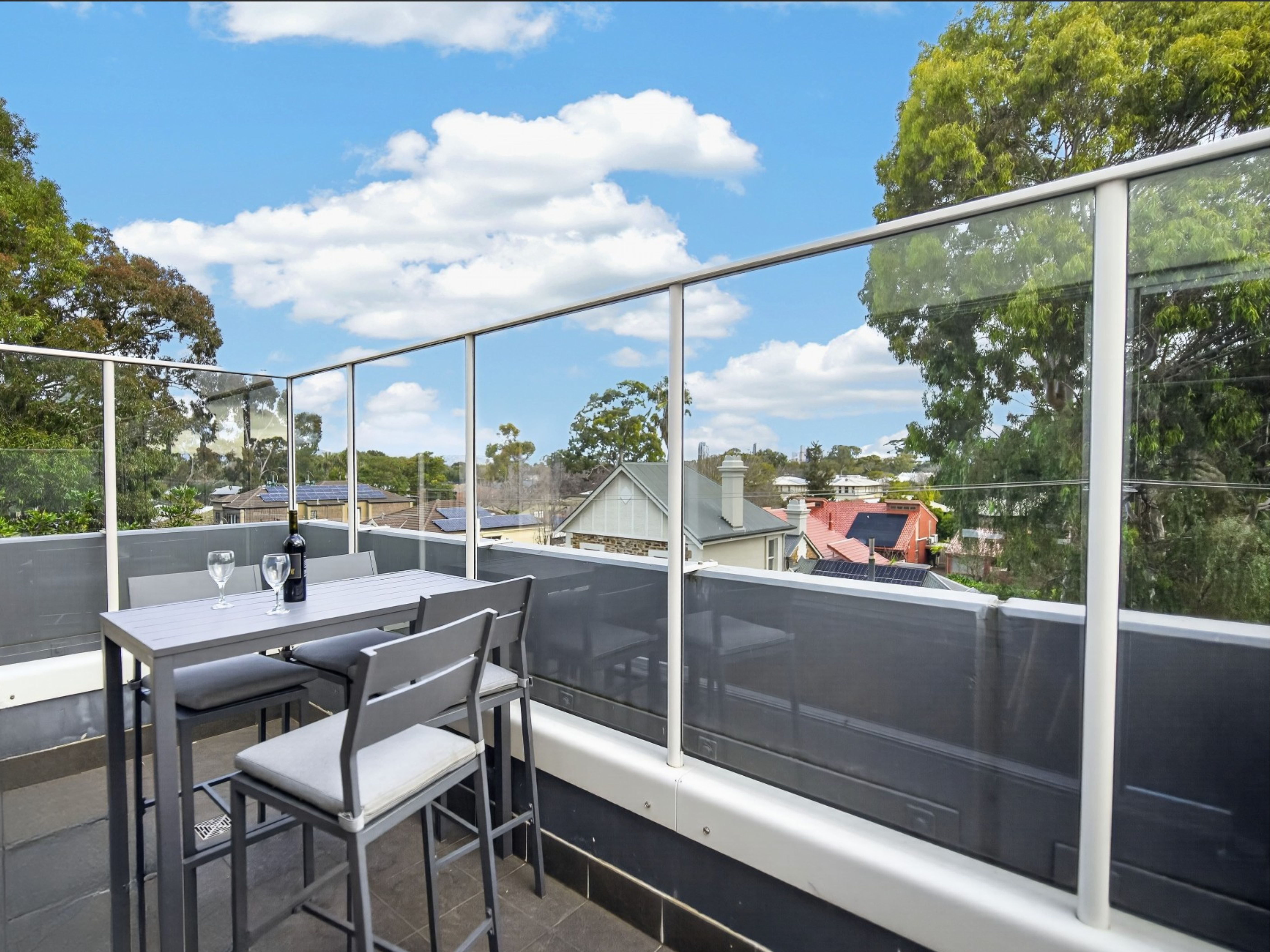 232/33 Warwick Street — photo 12 of 23