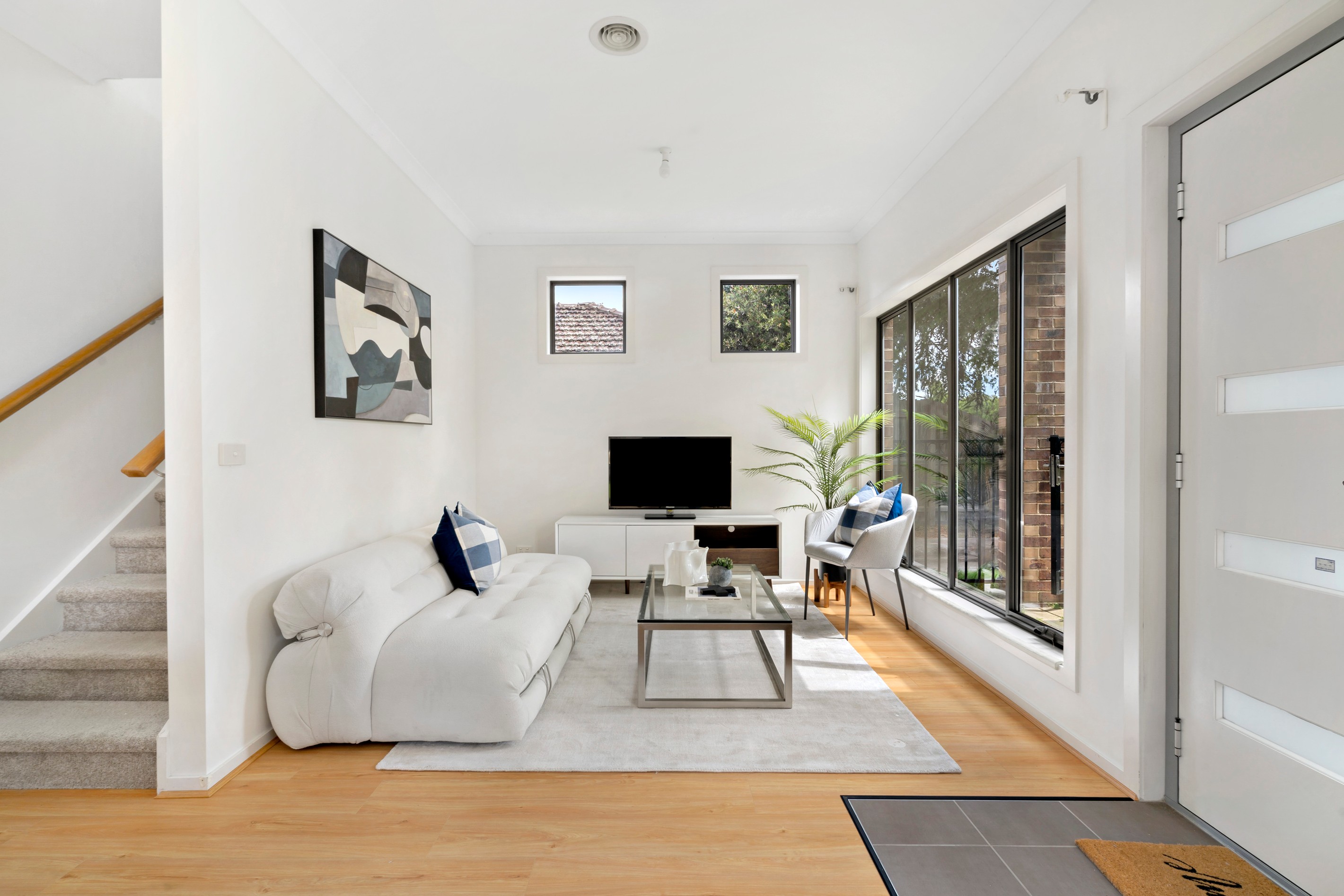1/98 Kanooka Grove, Clayton, VIC 3168