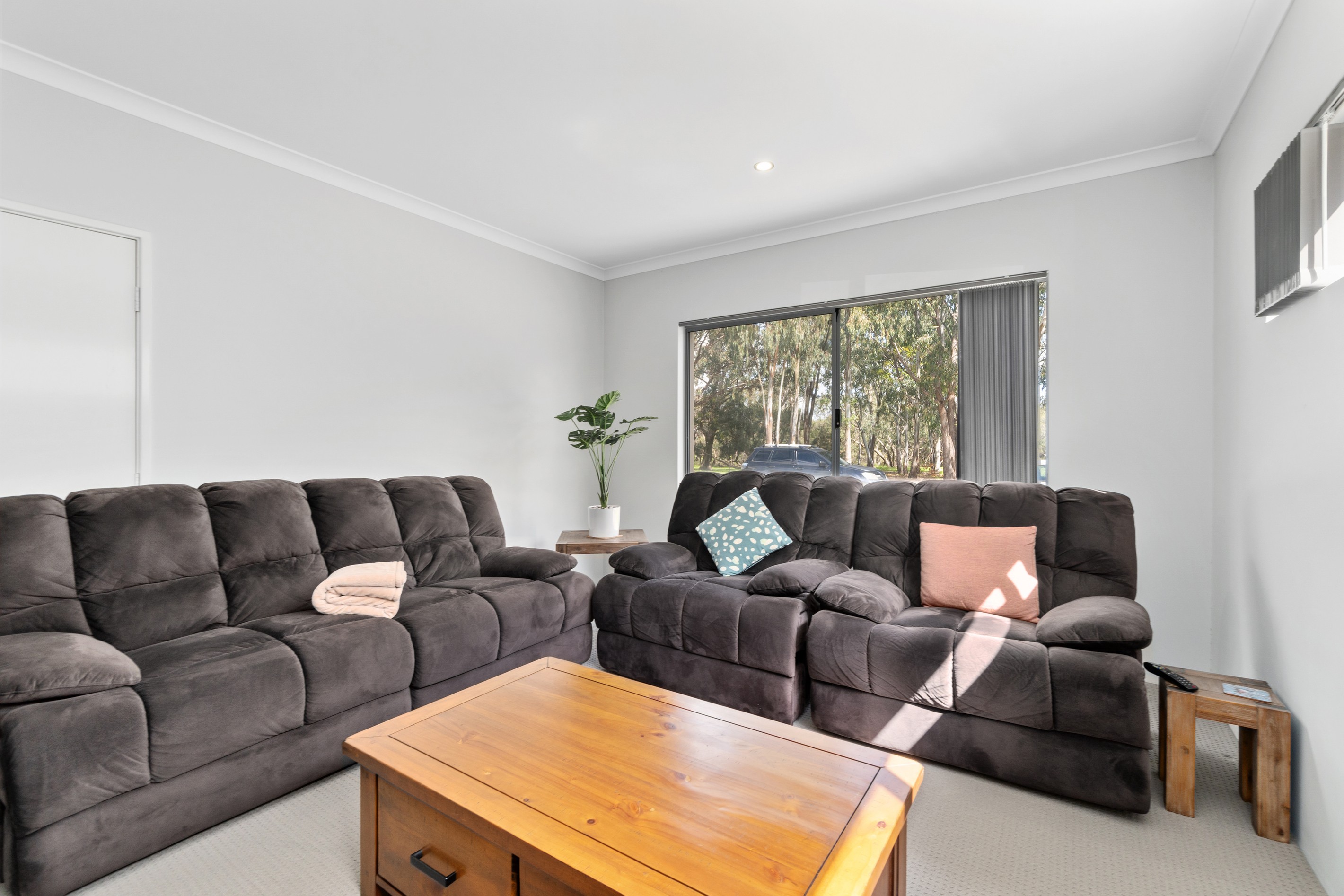 6/46 Marriamup Street, Cannington, WA 6107