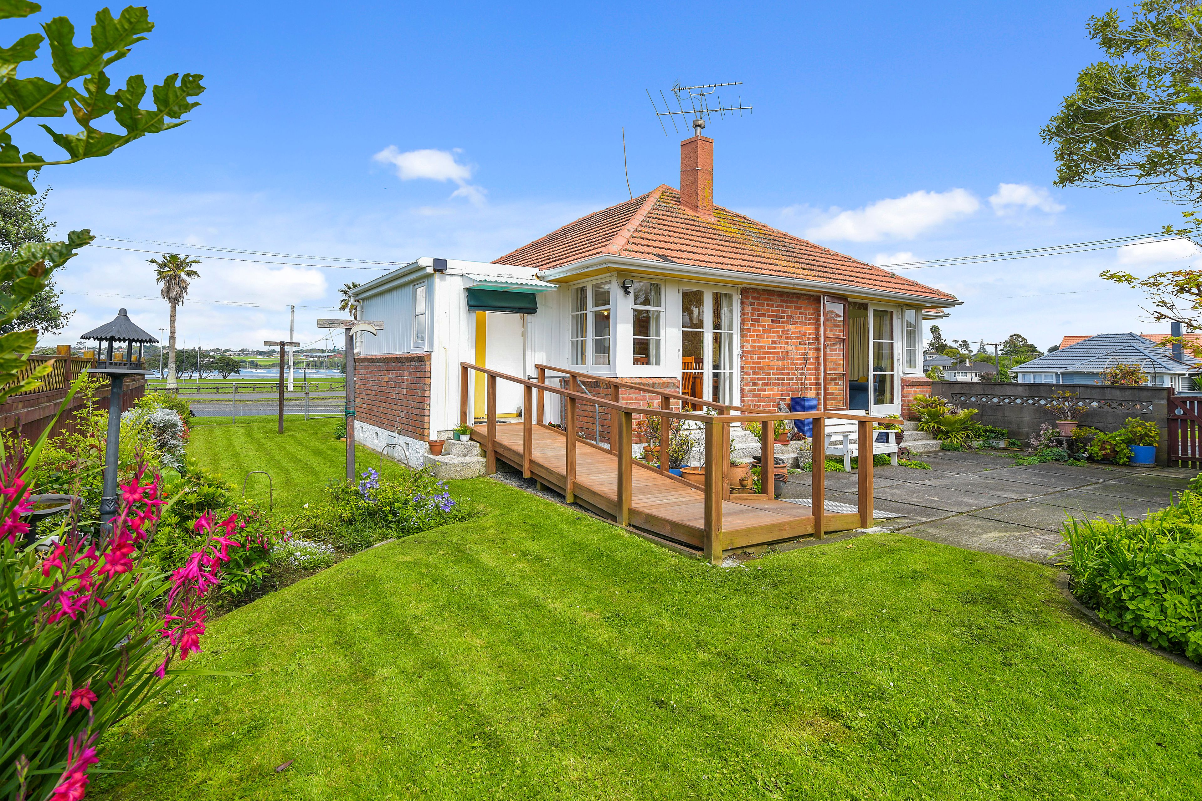 33 Alamein Road, Panmure, Auckland City