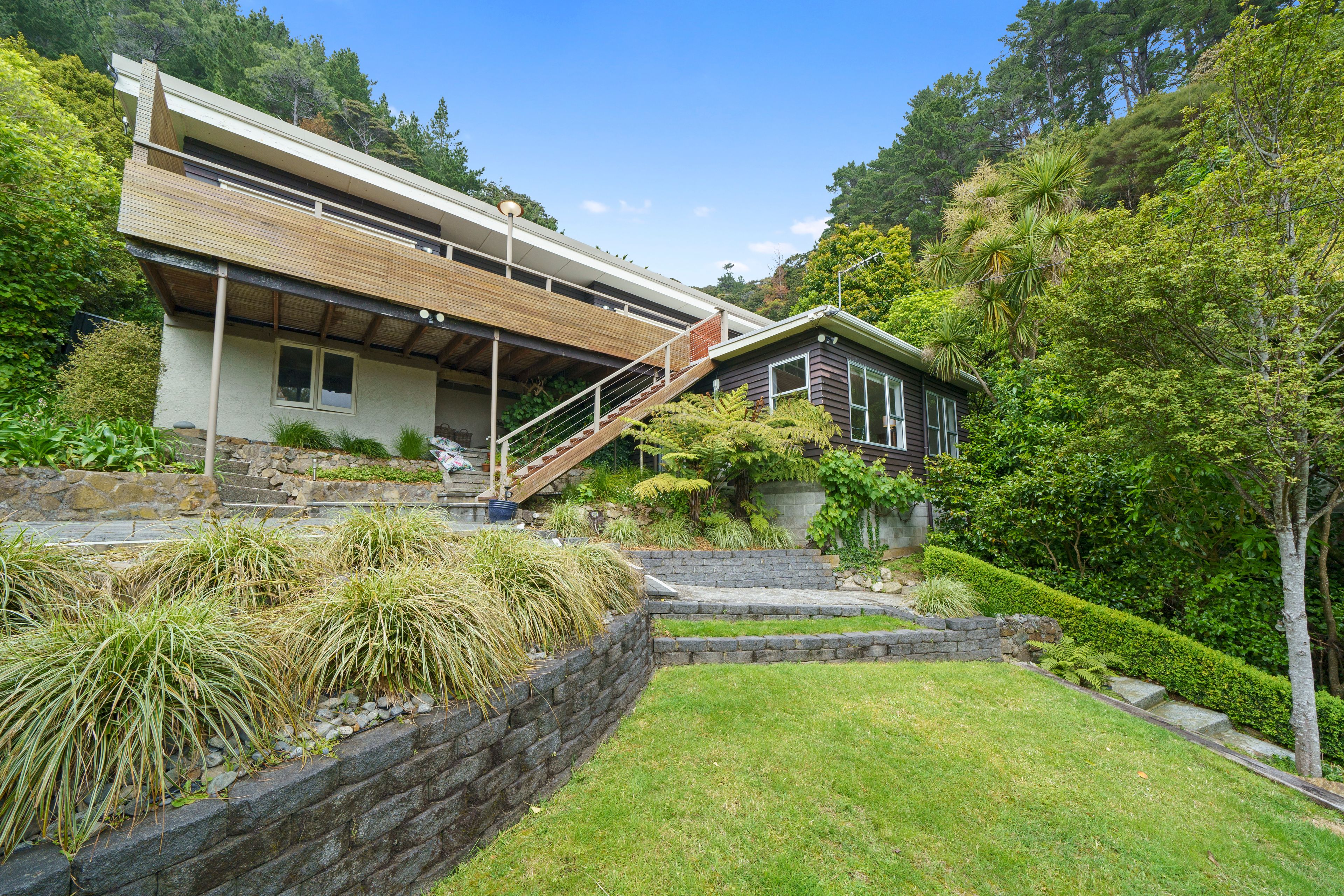 48 Rona Street, Eastbourne, Lower Hutt City