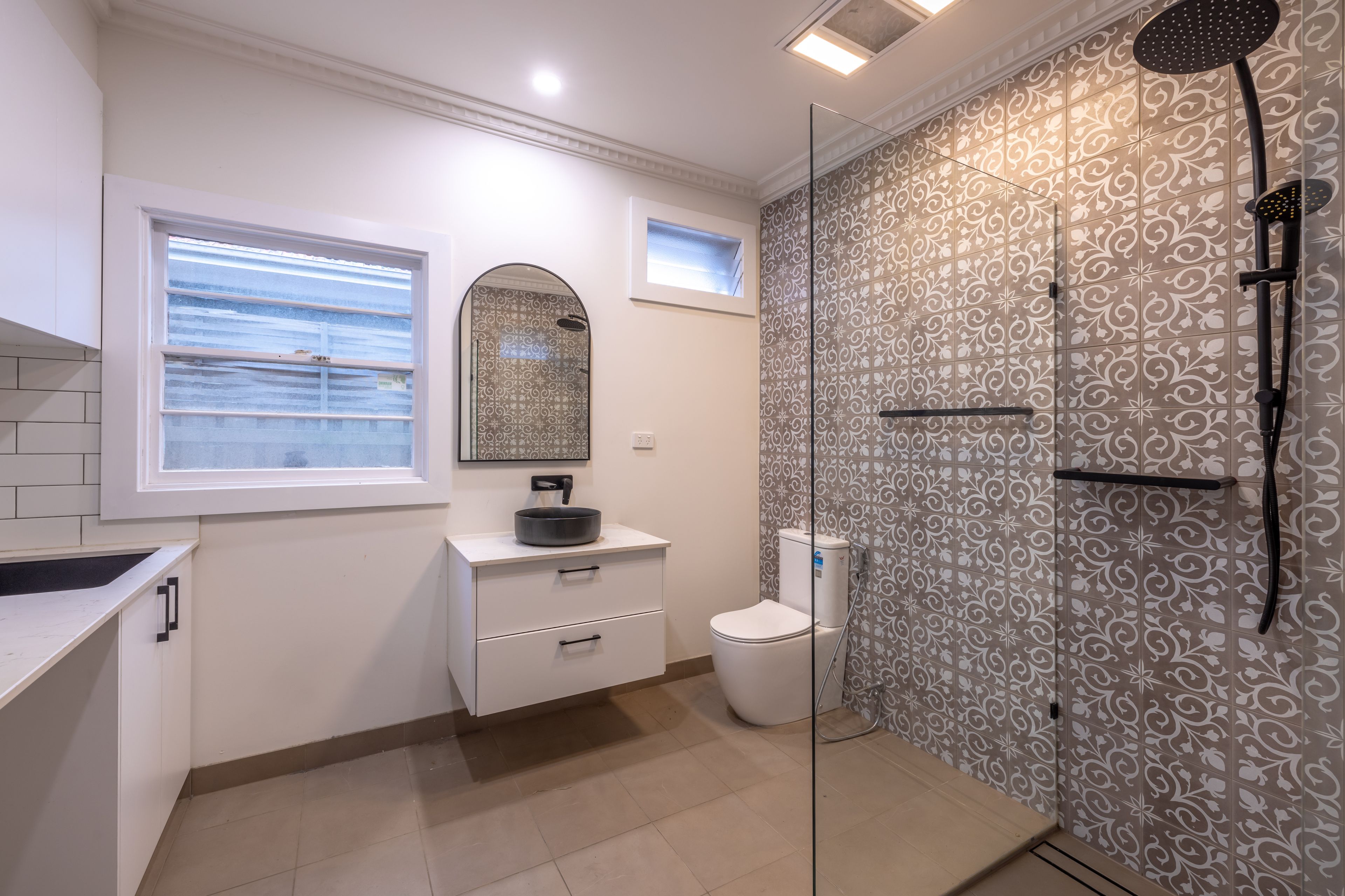 8 Tuhan Street, Chadstone, VIC 3148