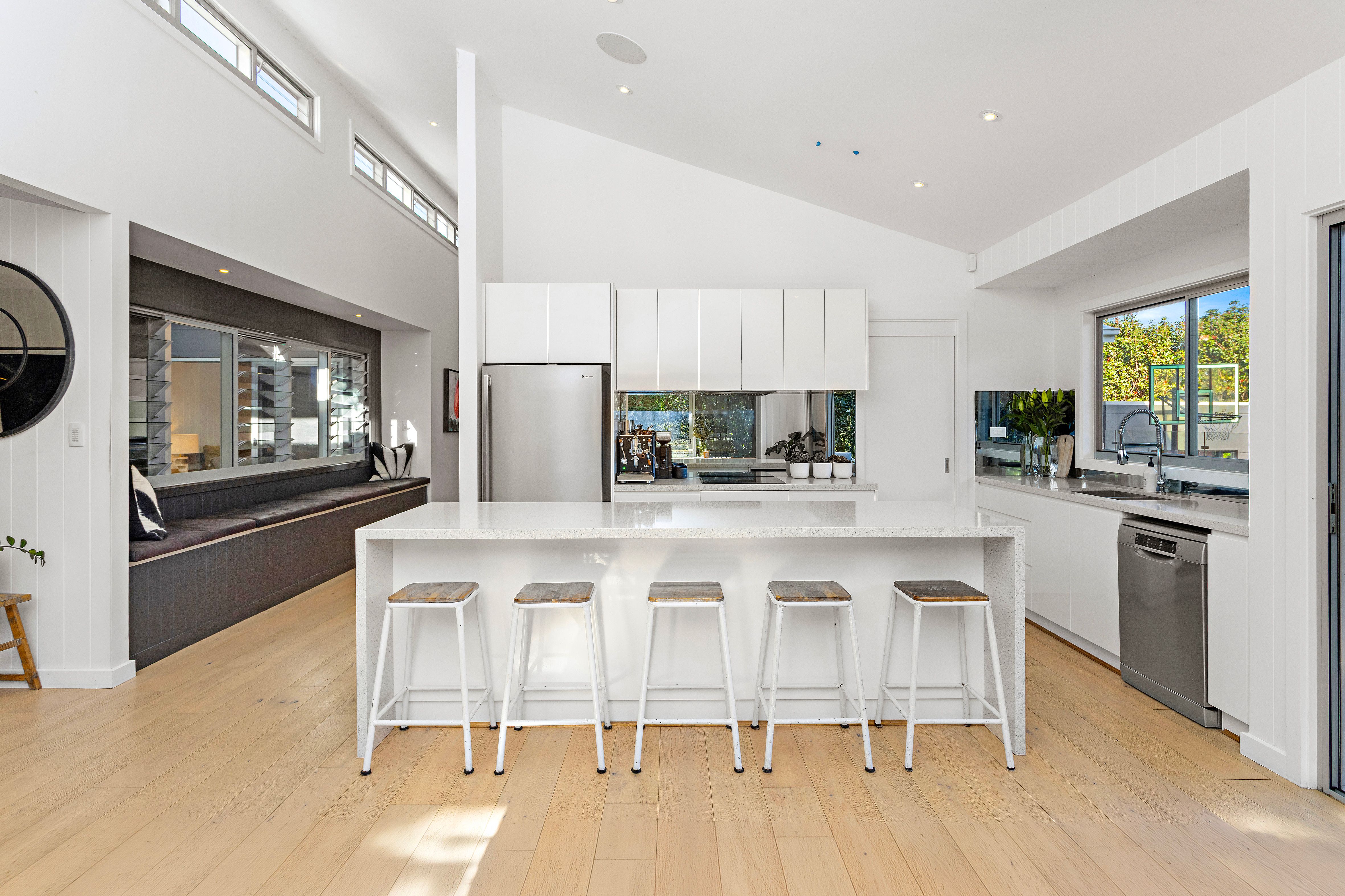 12 Stewart Place — photo 5 of 25
