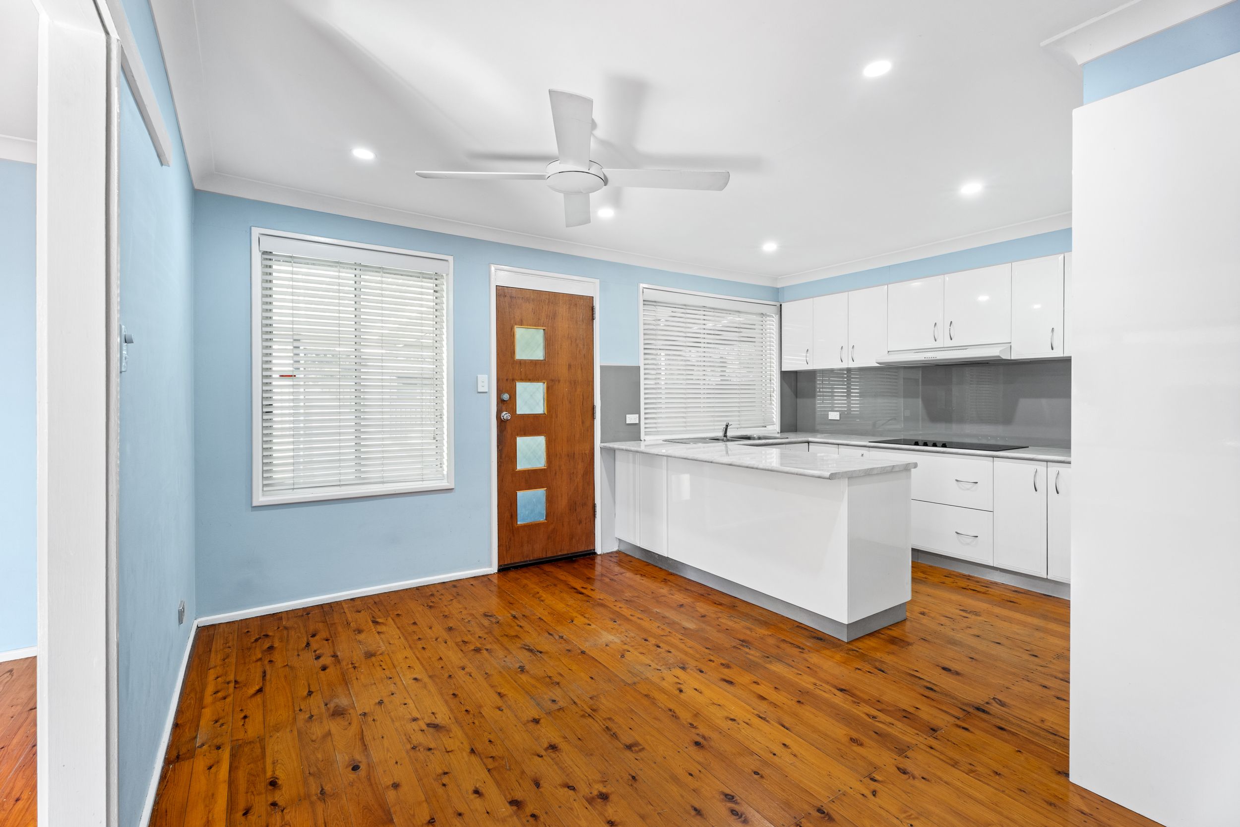 10 & 10a Inverness Road, South Penrith, NSW 2750