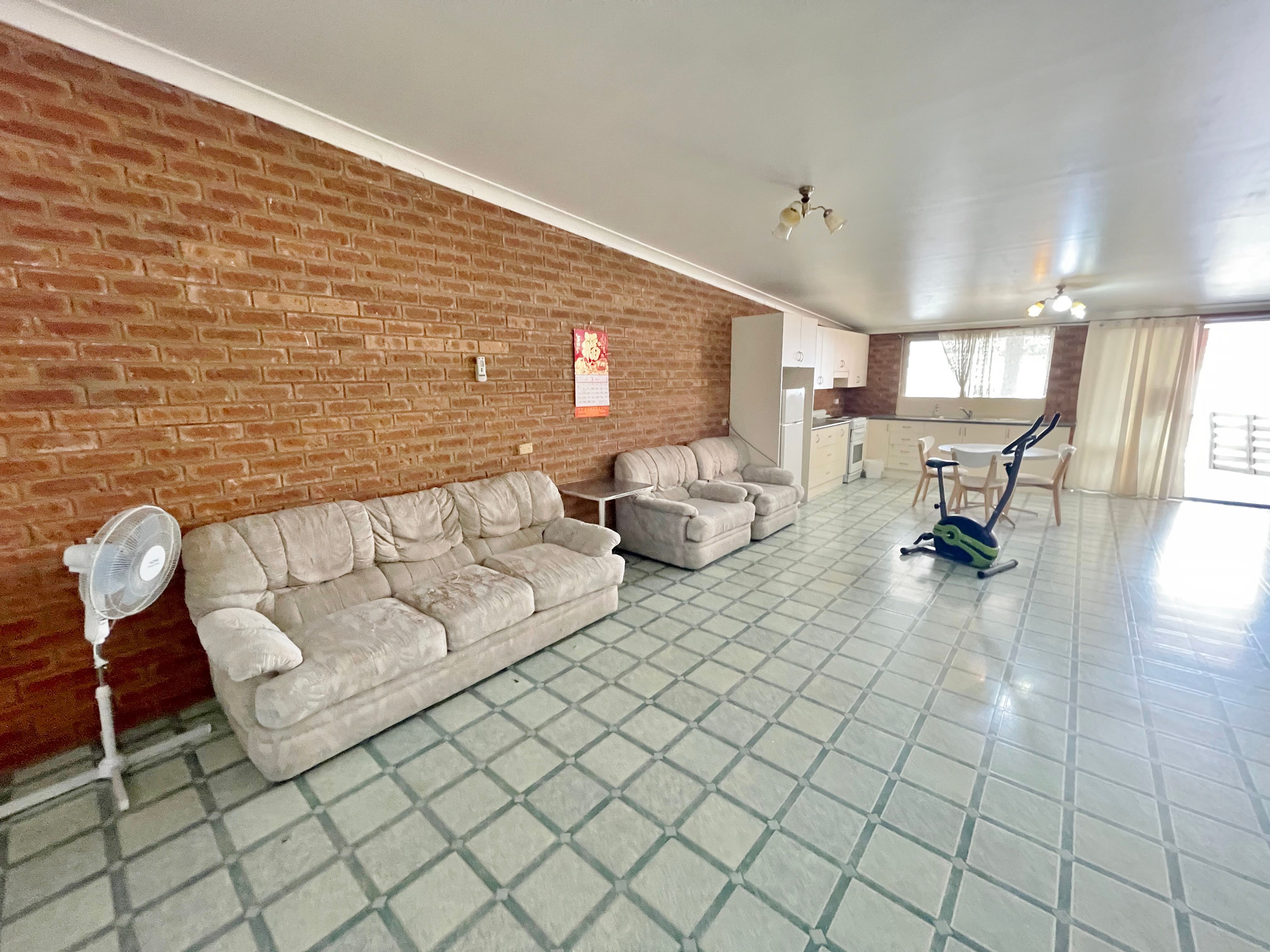 1/175 Boorowa Street, Young, NSW 2594