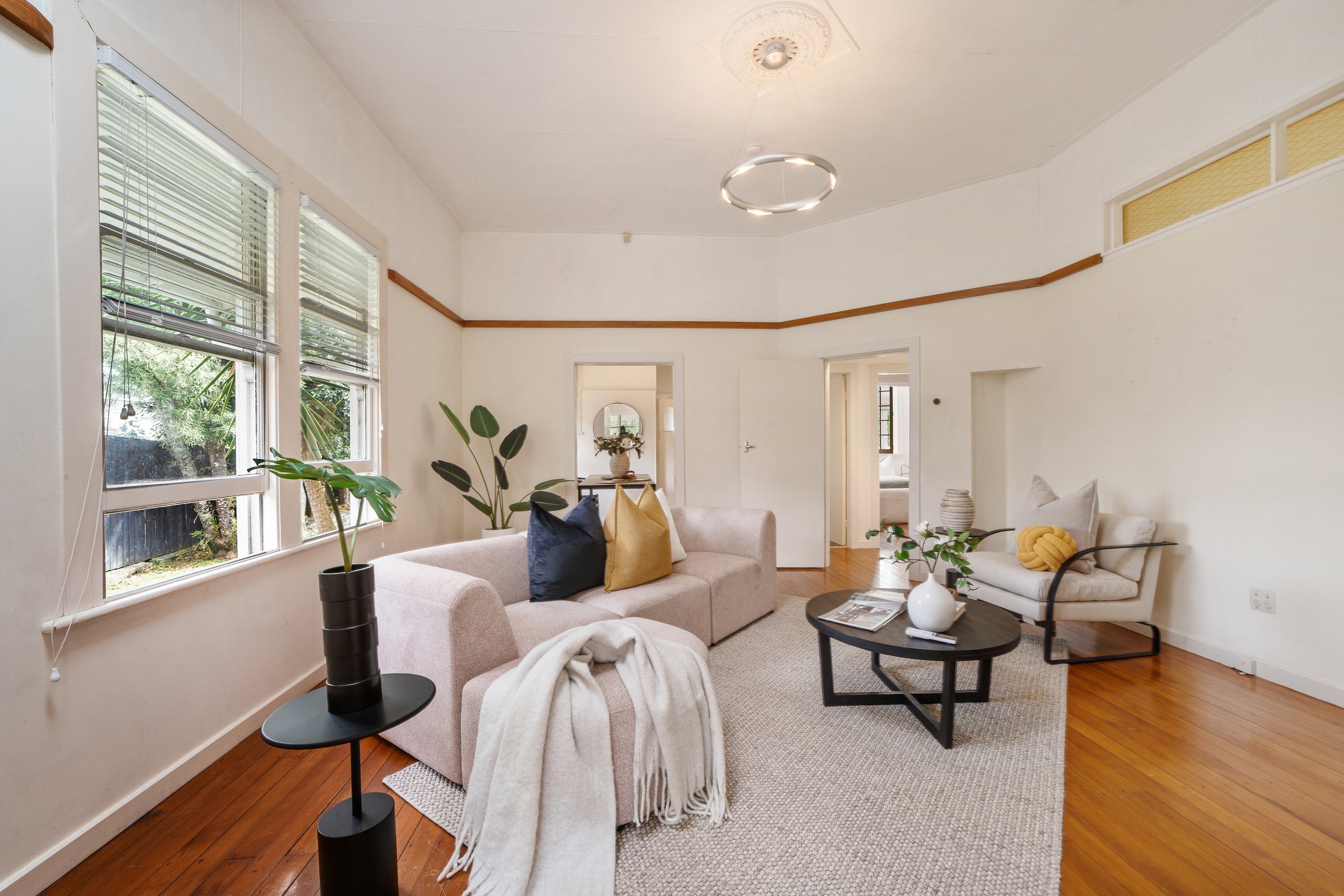 17 Awaroa Road, Sunnyvale, Waitakere City