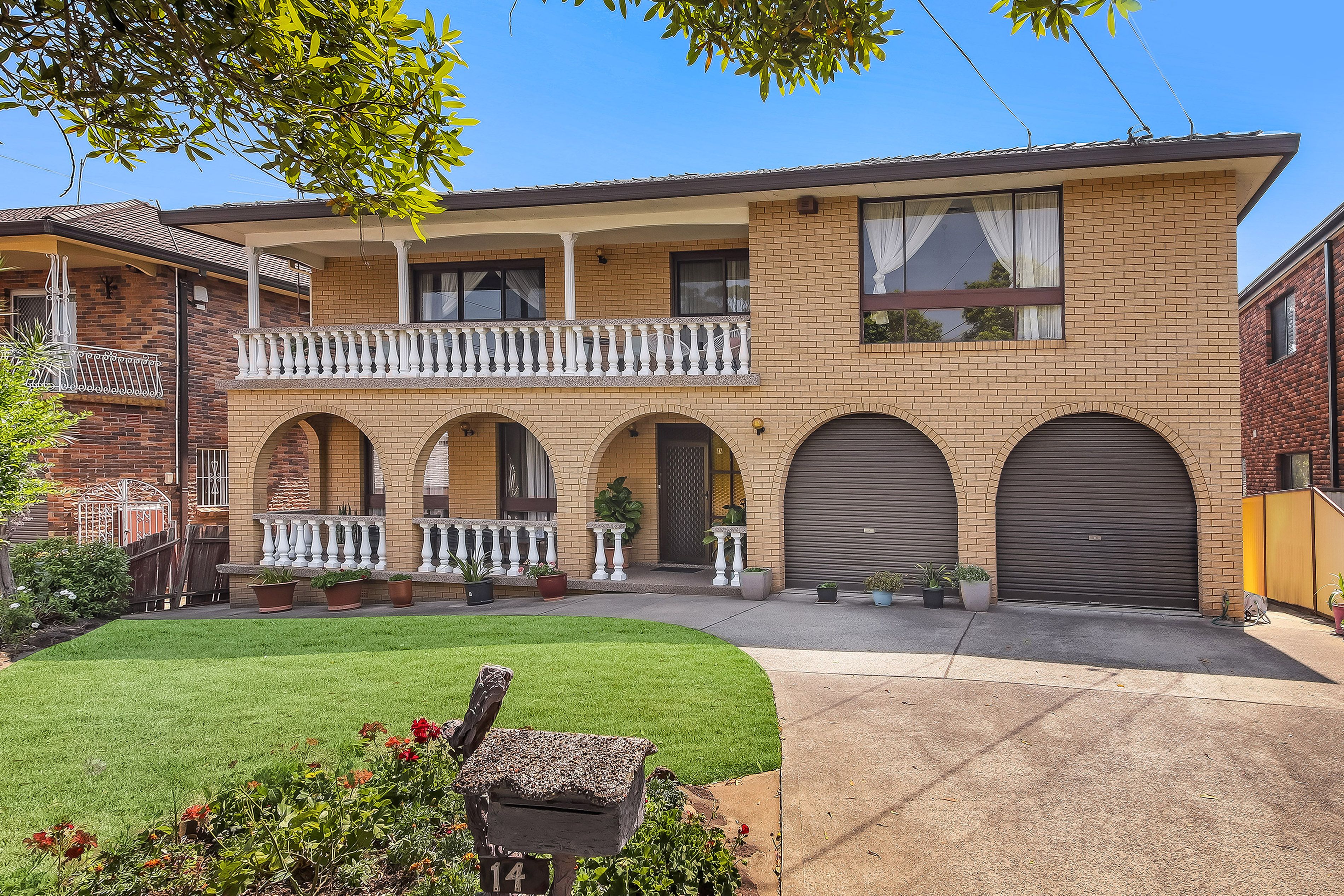 14 Salamander Place
