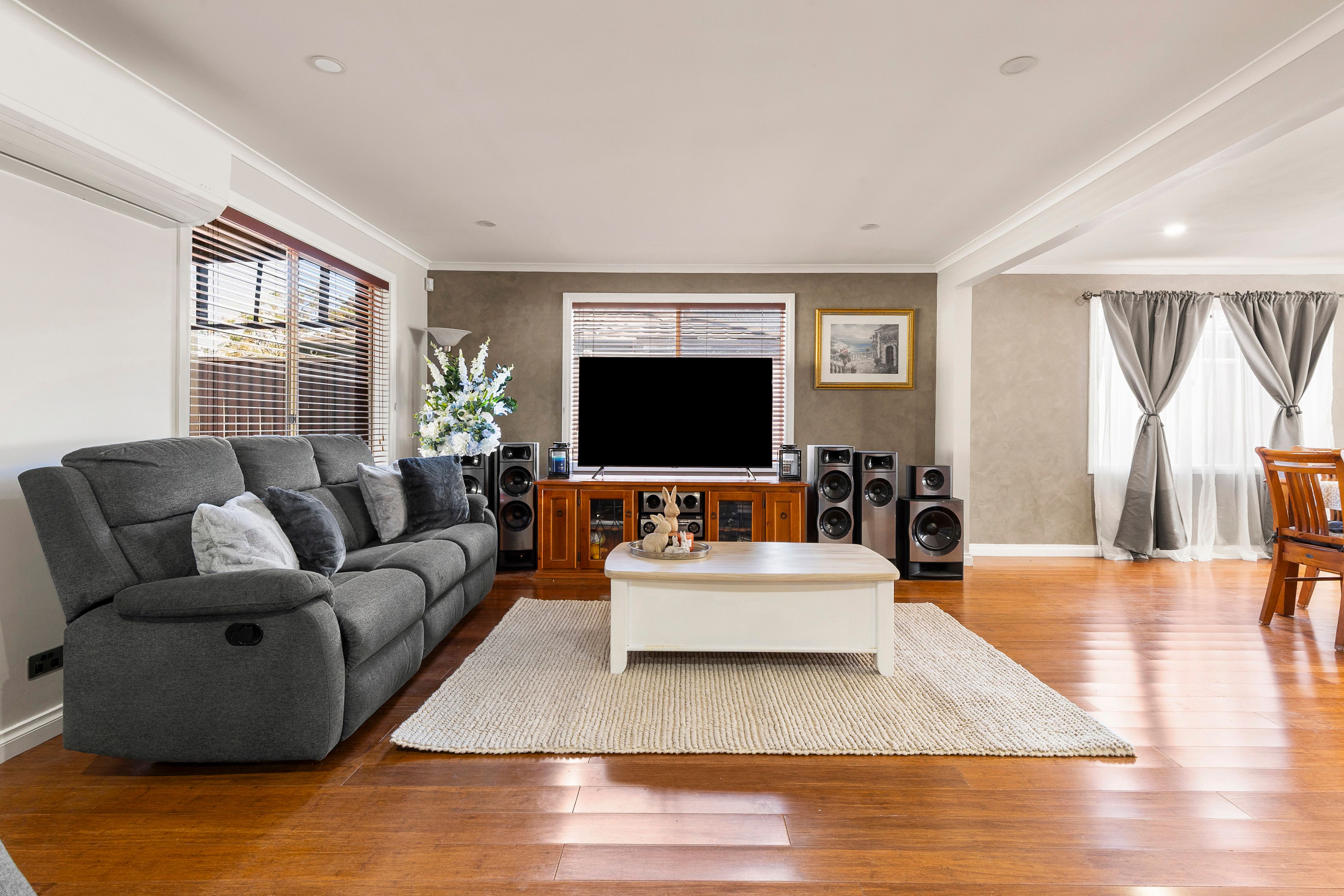 44 Paroo Avenue — photo 8 of 29
