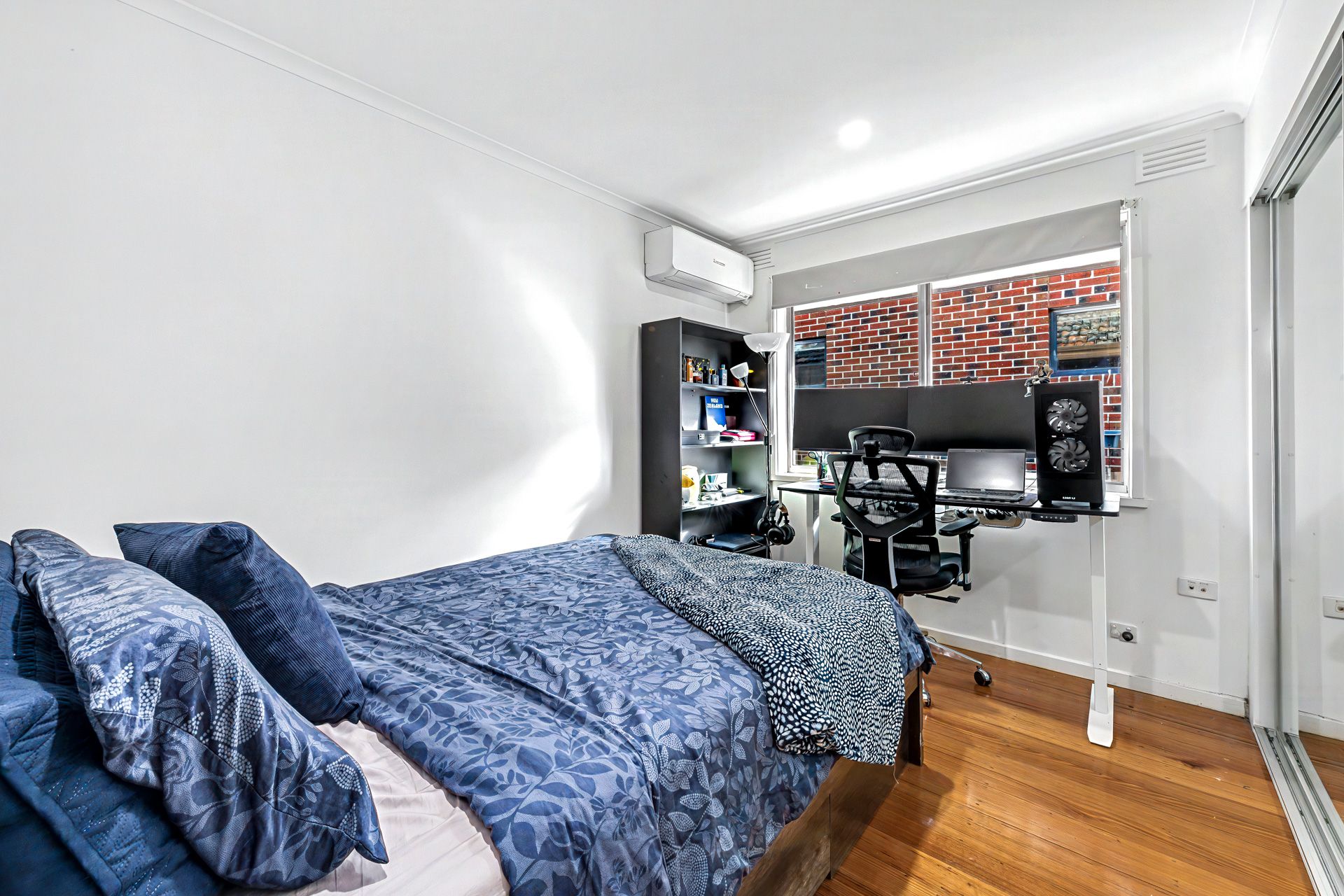 4 Saniky Street — photo 11 of 17